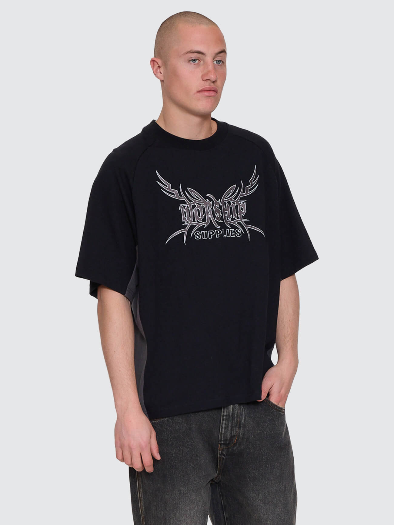 Trudge Box Fit Cropped Raglan Tee - Black XS