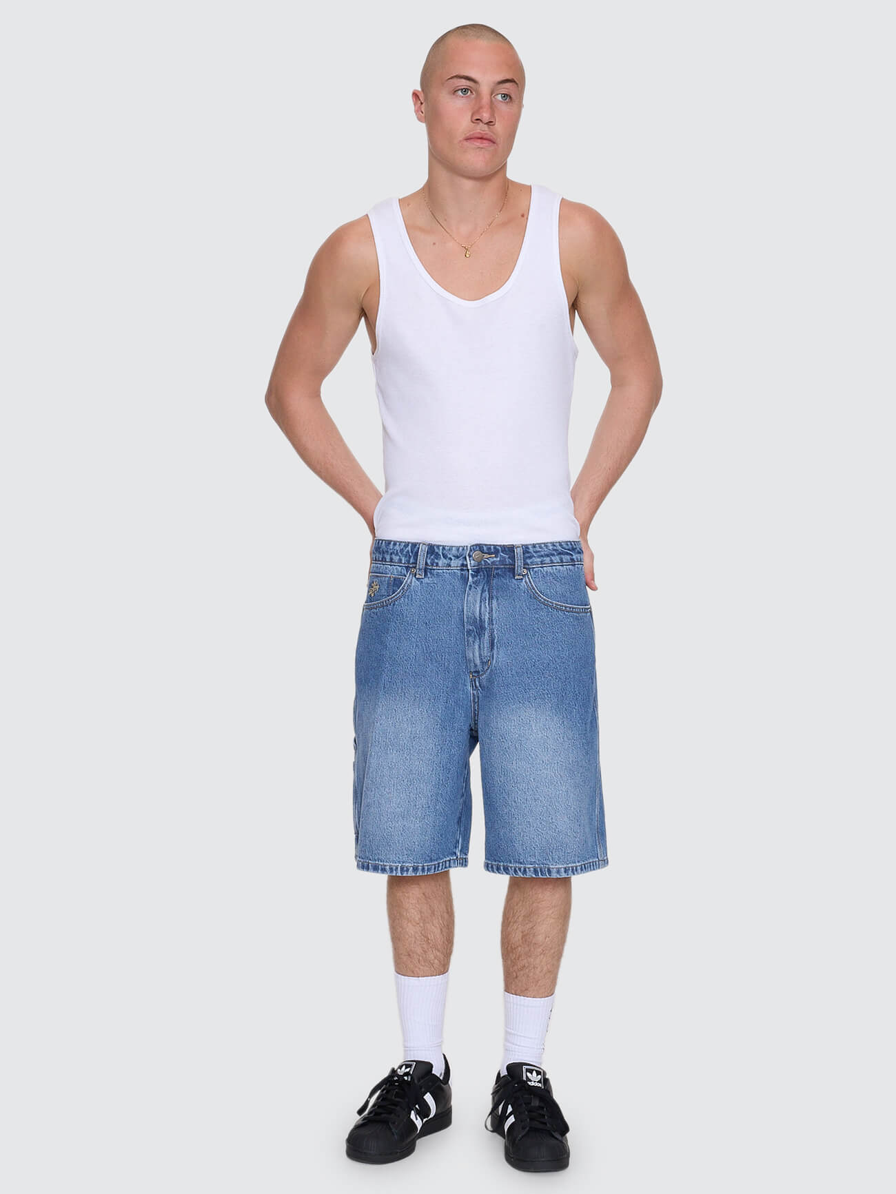 Is This It Carpenter Jean Short - Faded Sky High 26