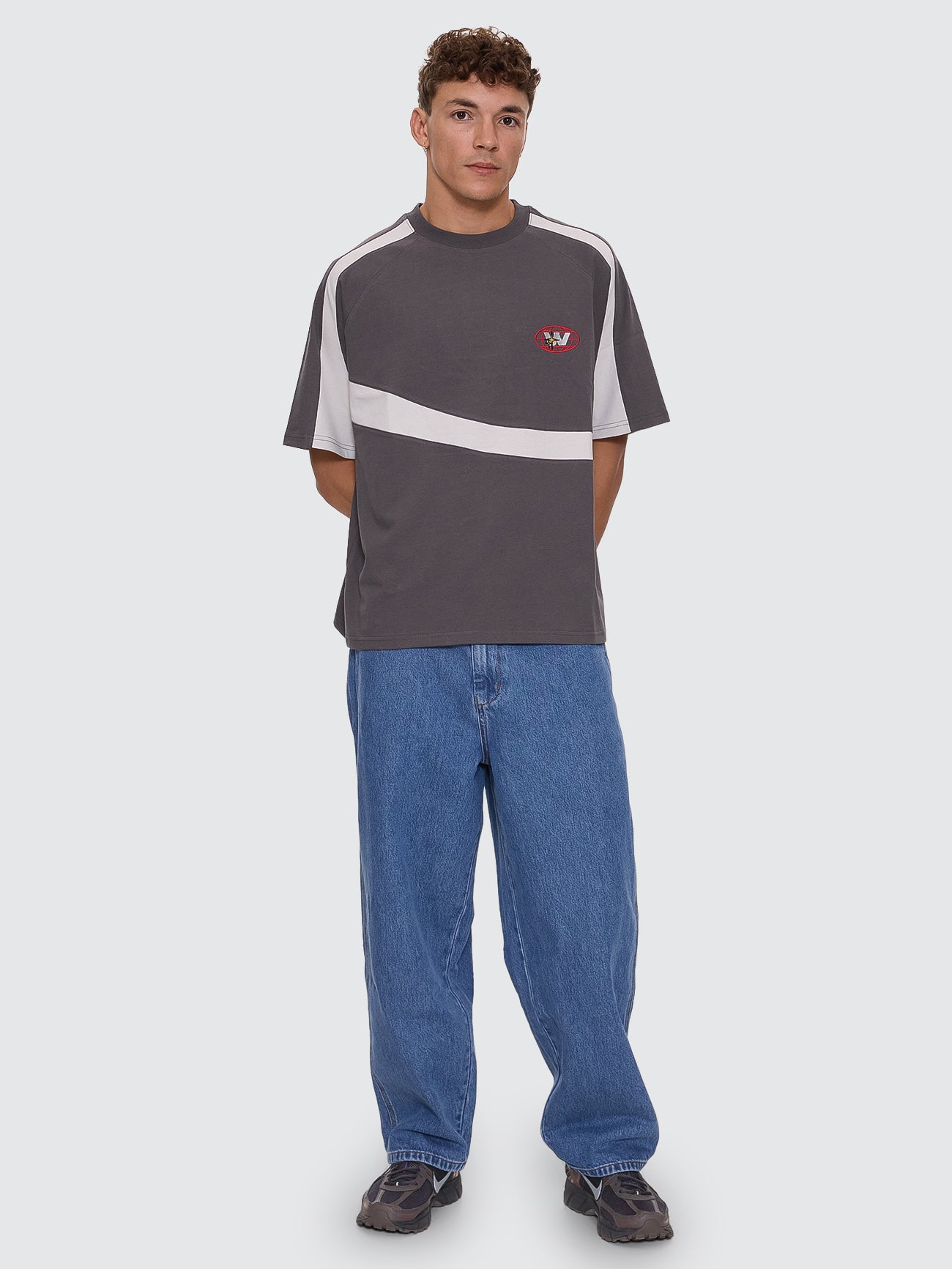 Anytime Oversize Raglan Tee - Worn Black
