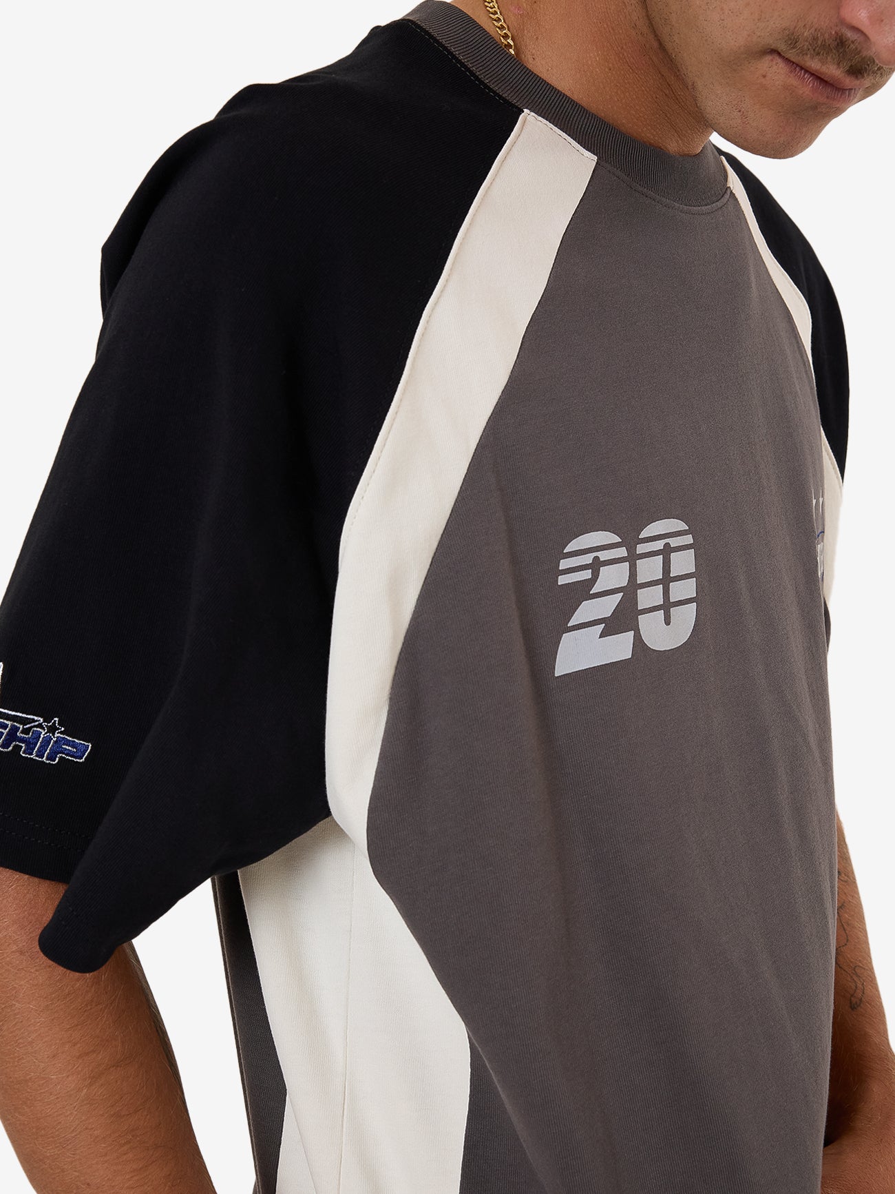 Shooter Oversize Raglan Tee - Zine XS