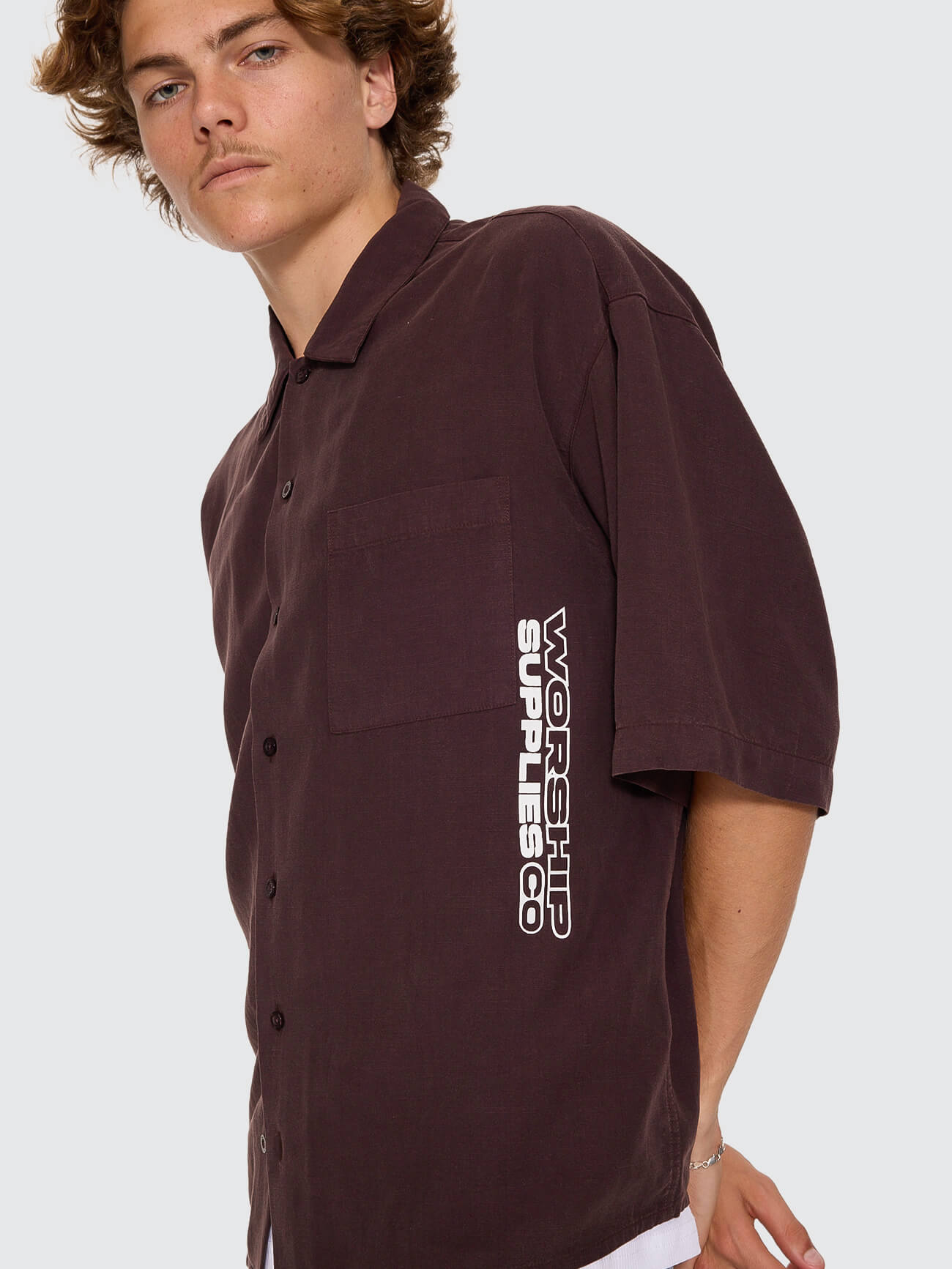 Hemisphere Box Crop Short Sleeve Shirt - Black Coffee XS
