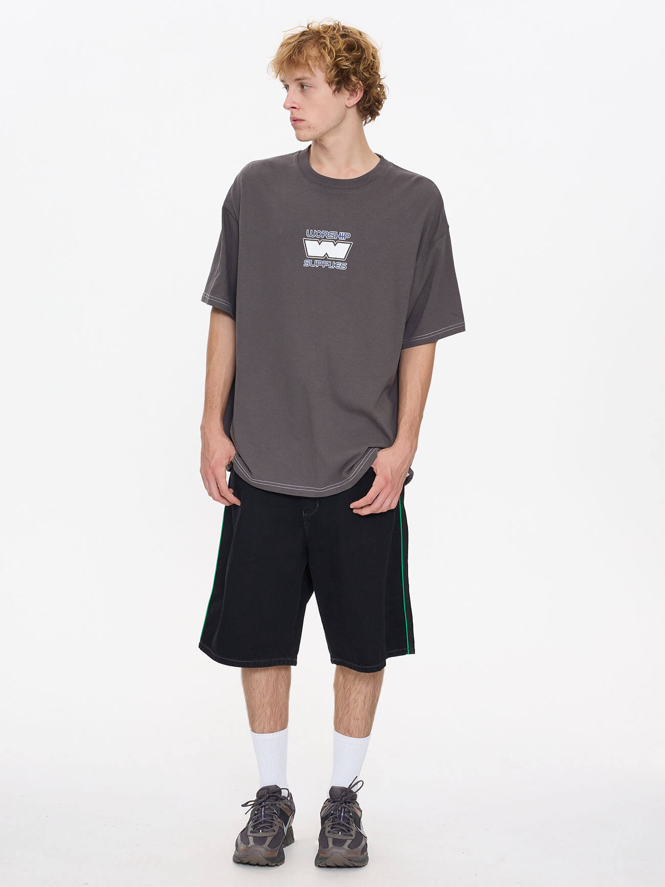 Grand Prix Oversize Tee - Worn Black XS