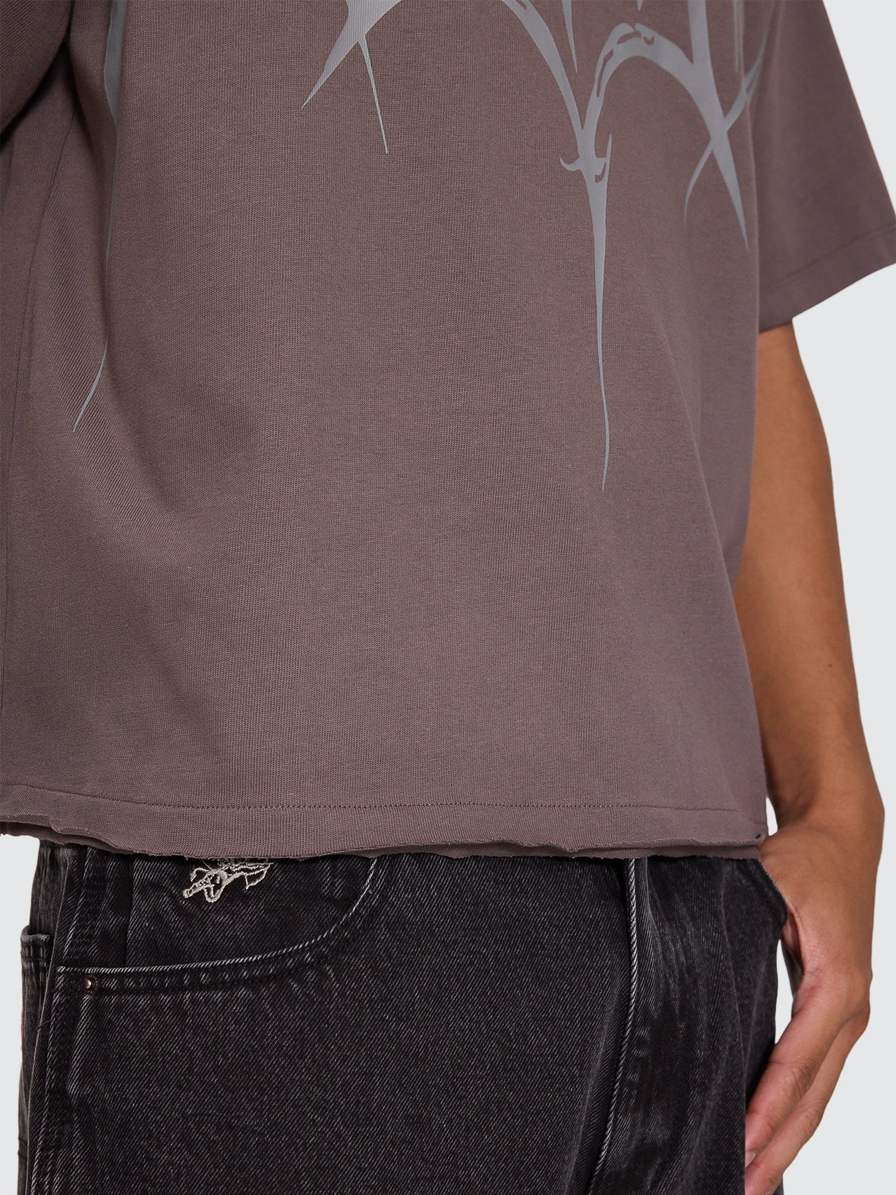 Unchained Box Crop Tee - Worn Black