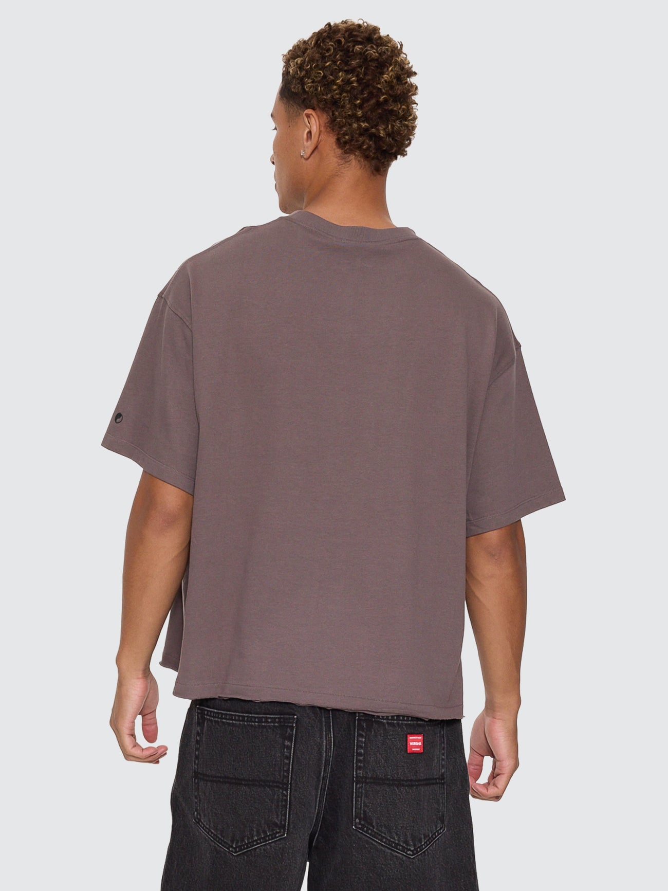 Unchained Box Crop Tee - Worn Black