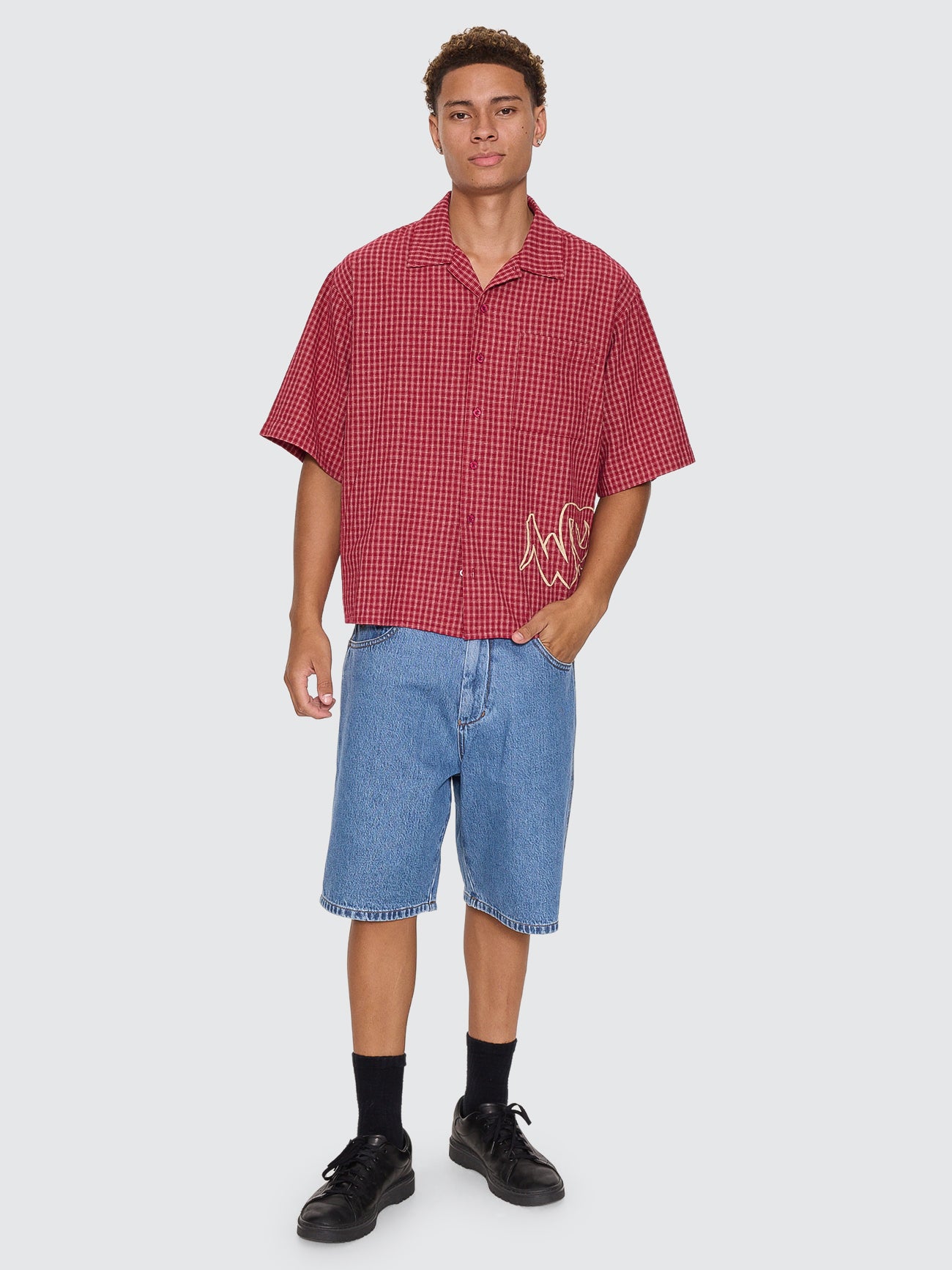 Spray Box Crop Short Sleeve Shirt - Burgundy