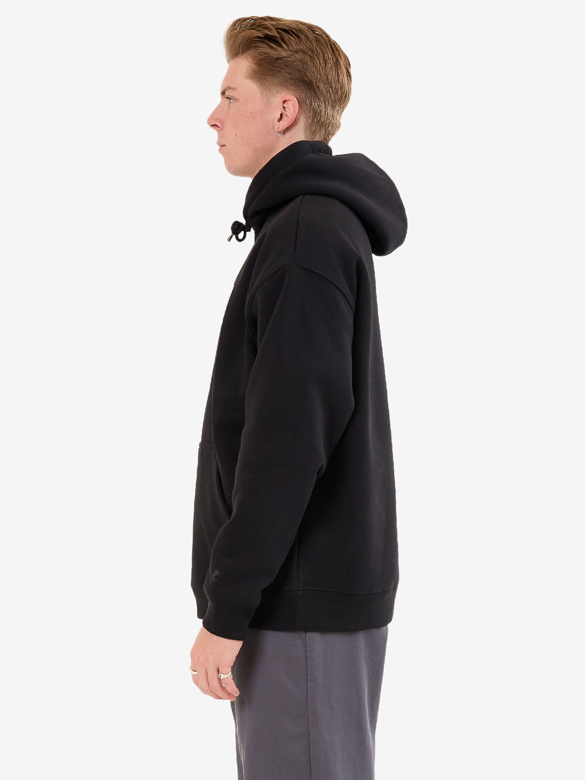 Chico Pull Over Hood - Black