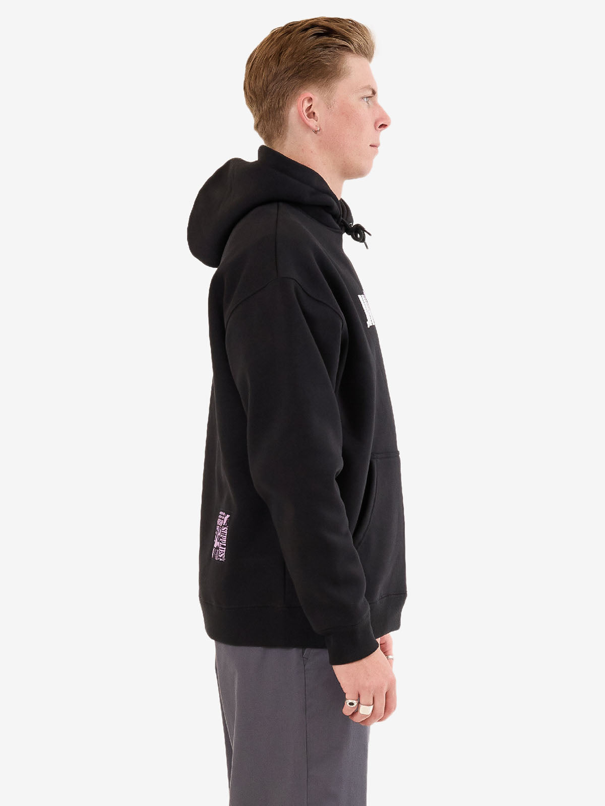 Chico Pull Over Hood - Black