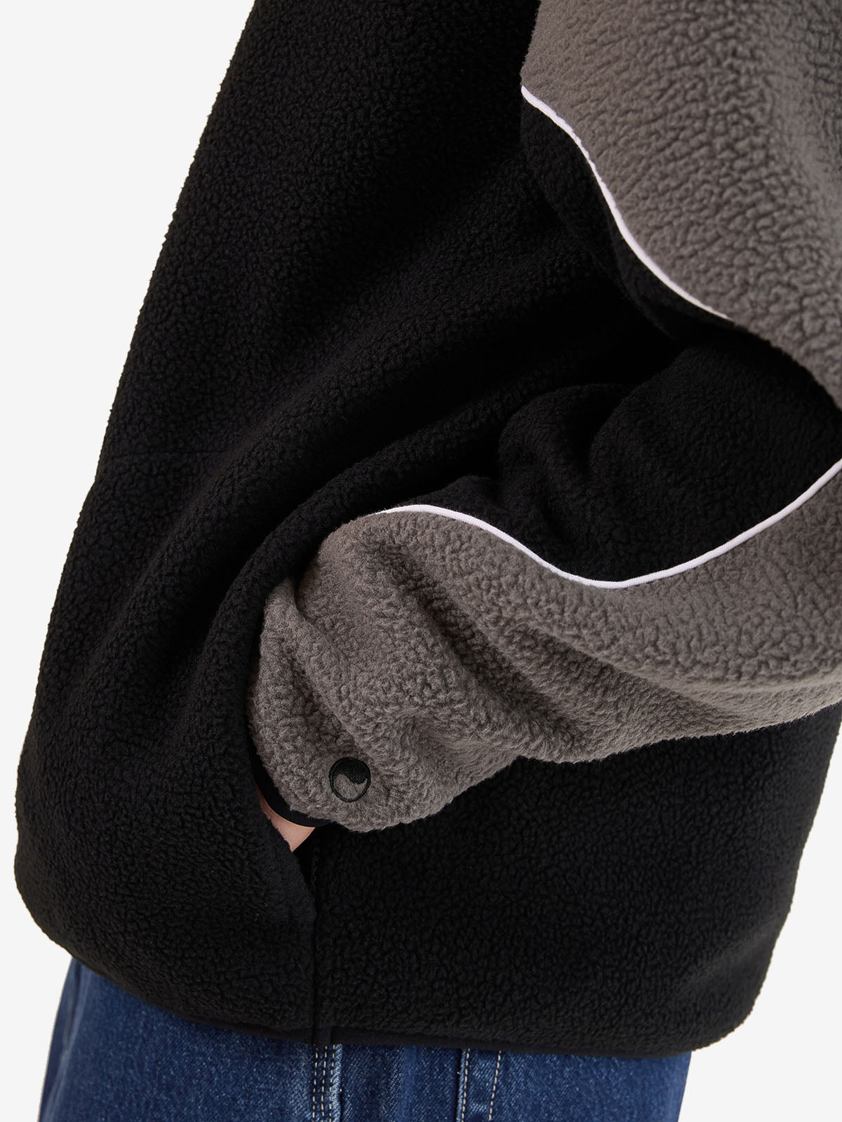 Striker Quarter Zip Polar Fleece - Black