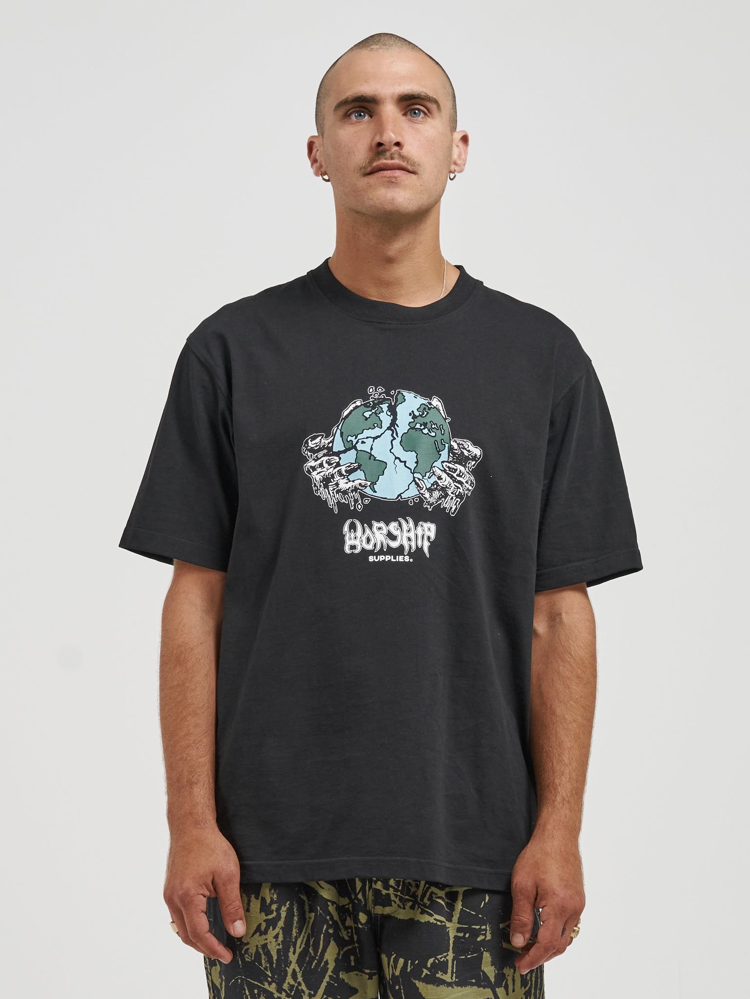 Split Decision Tee - Black