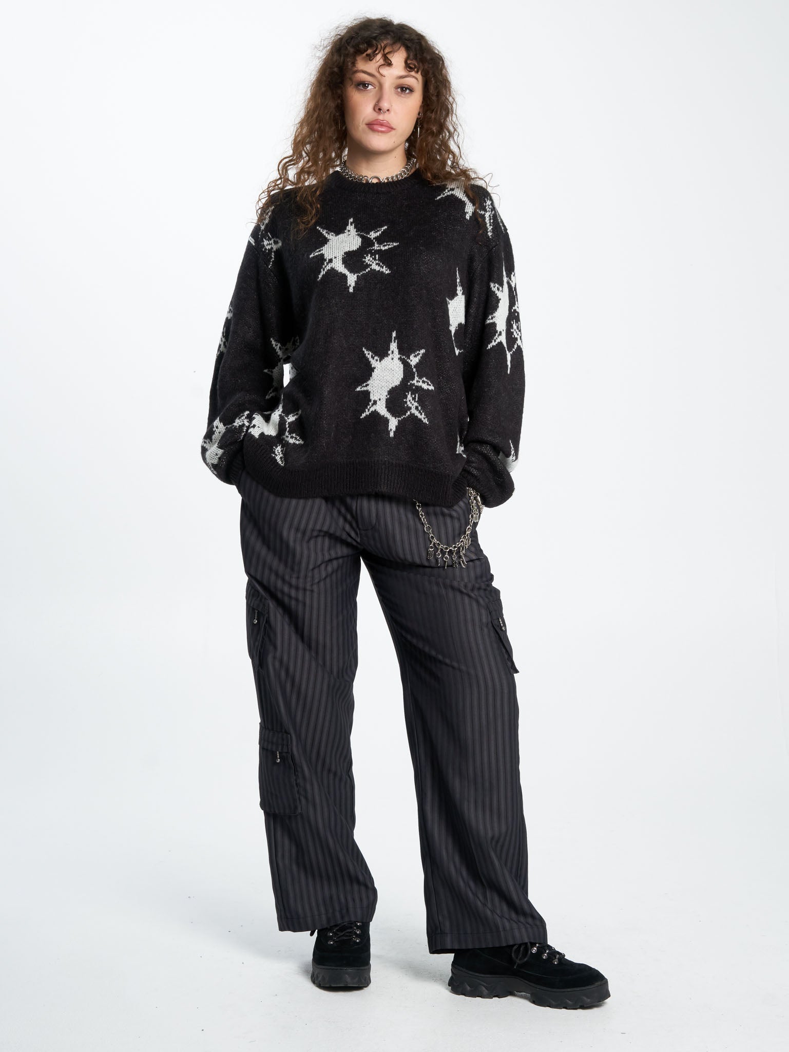 Destino Box Fit Crew Knit - Black