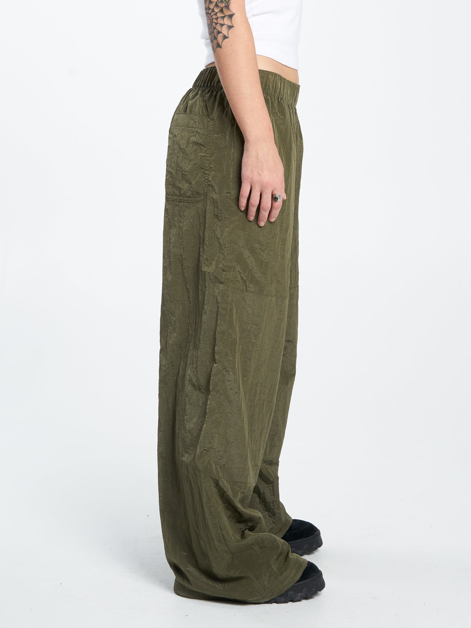 Stained Crushed Double Knee Pant - Stone Grey