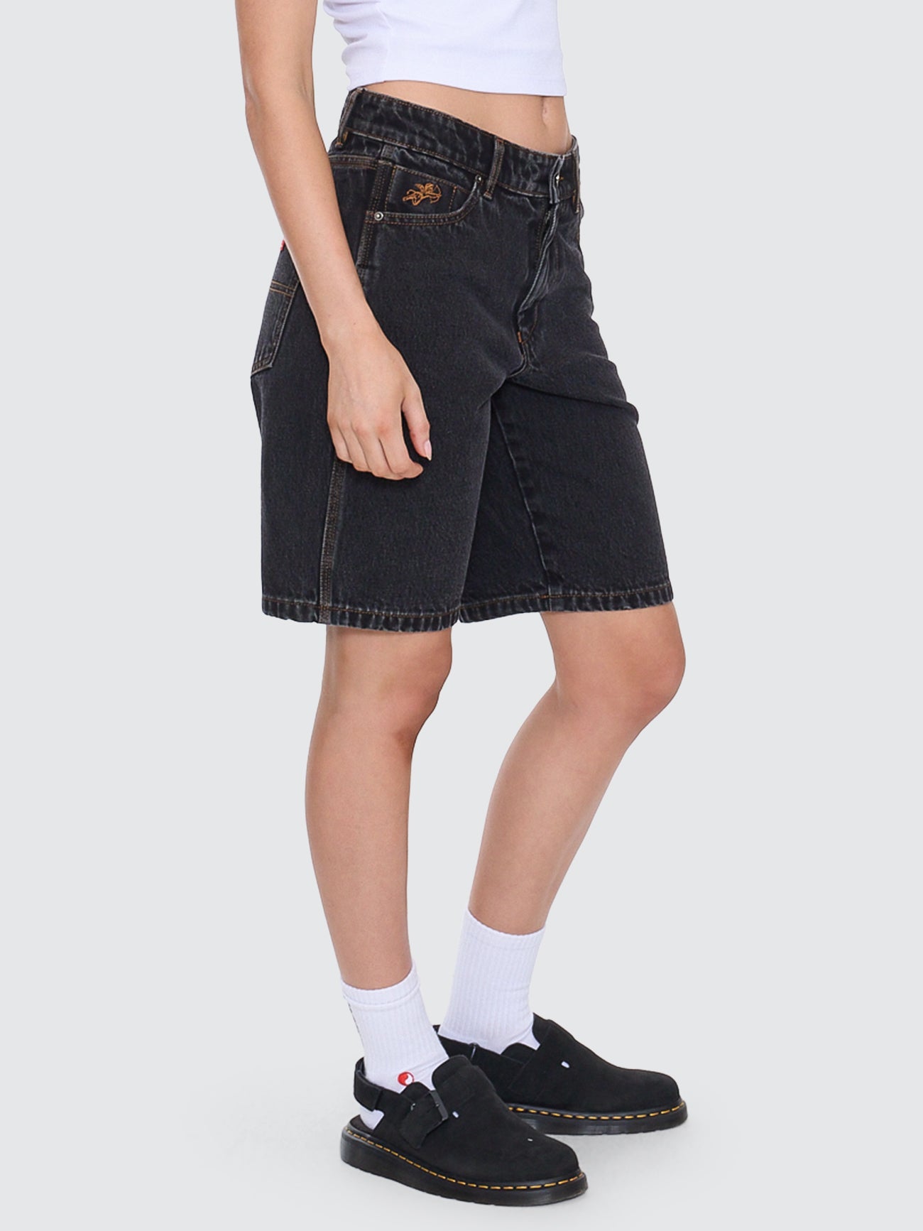 Sloucher Short - Black Rinse 4