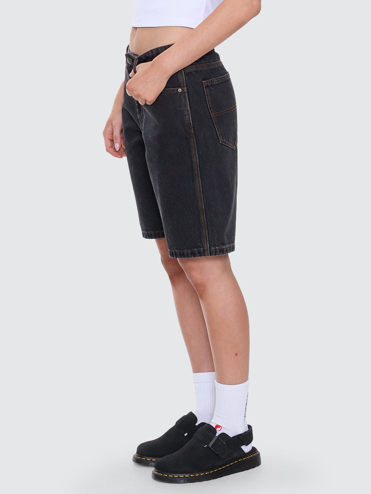 Carpenter Short - Black Rinse 4