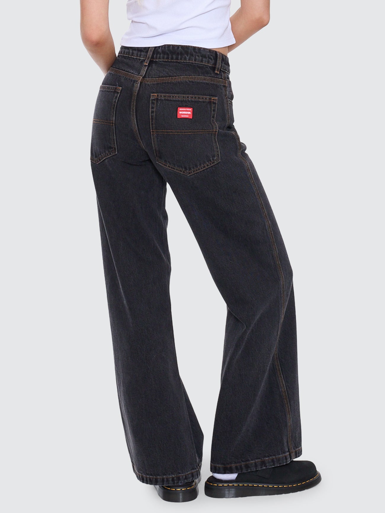 Sweeper Wide Leg Jean - Black Rinse 4