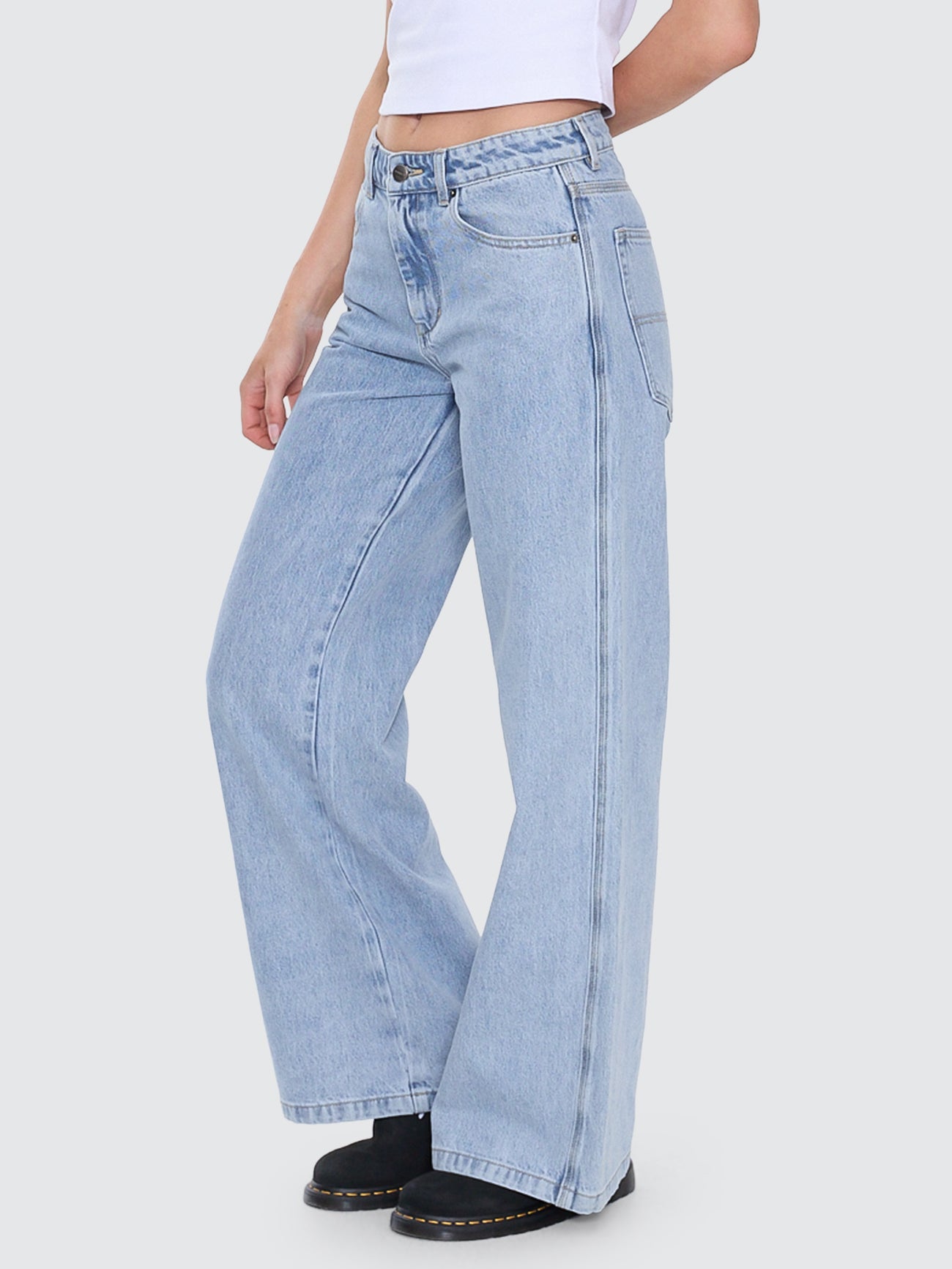 Sweeper Wide Leg Jean - Worship Worn Blue 4