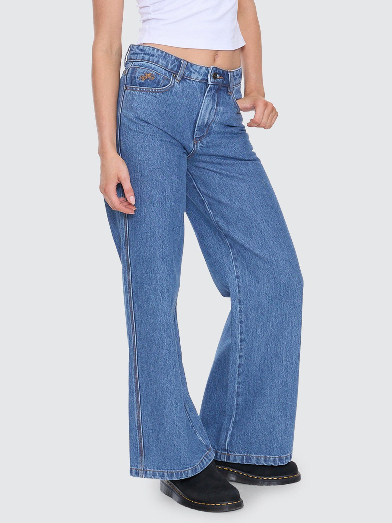 Sweeper Wide Leg Jean - Sky High Blue
