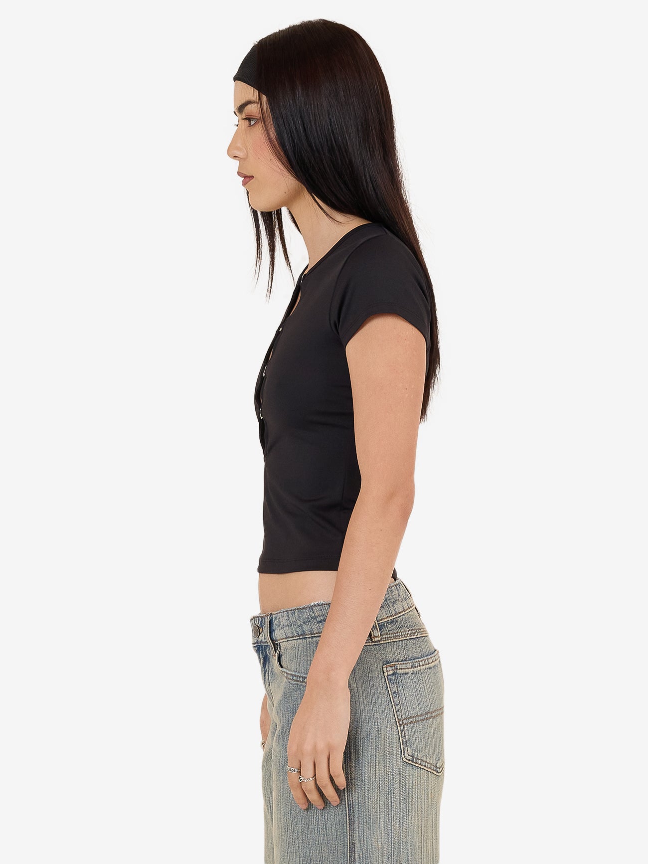 Entice Low Cut Cap Sleeve Top - Black