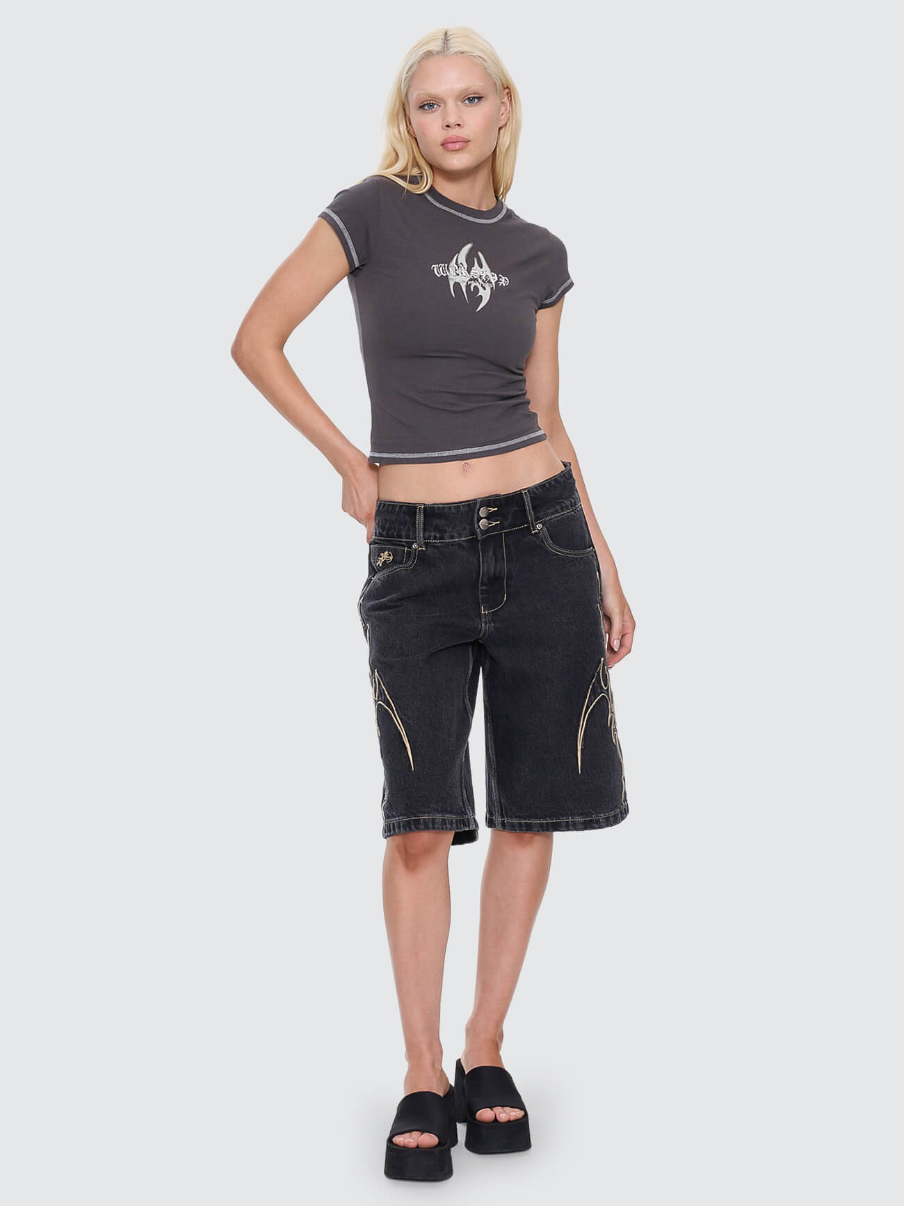 At Peace 00s Big Baggy Short - Black Rinse
