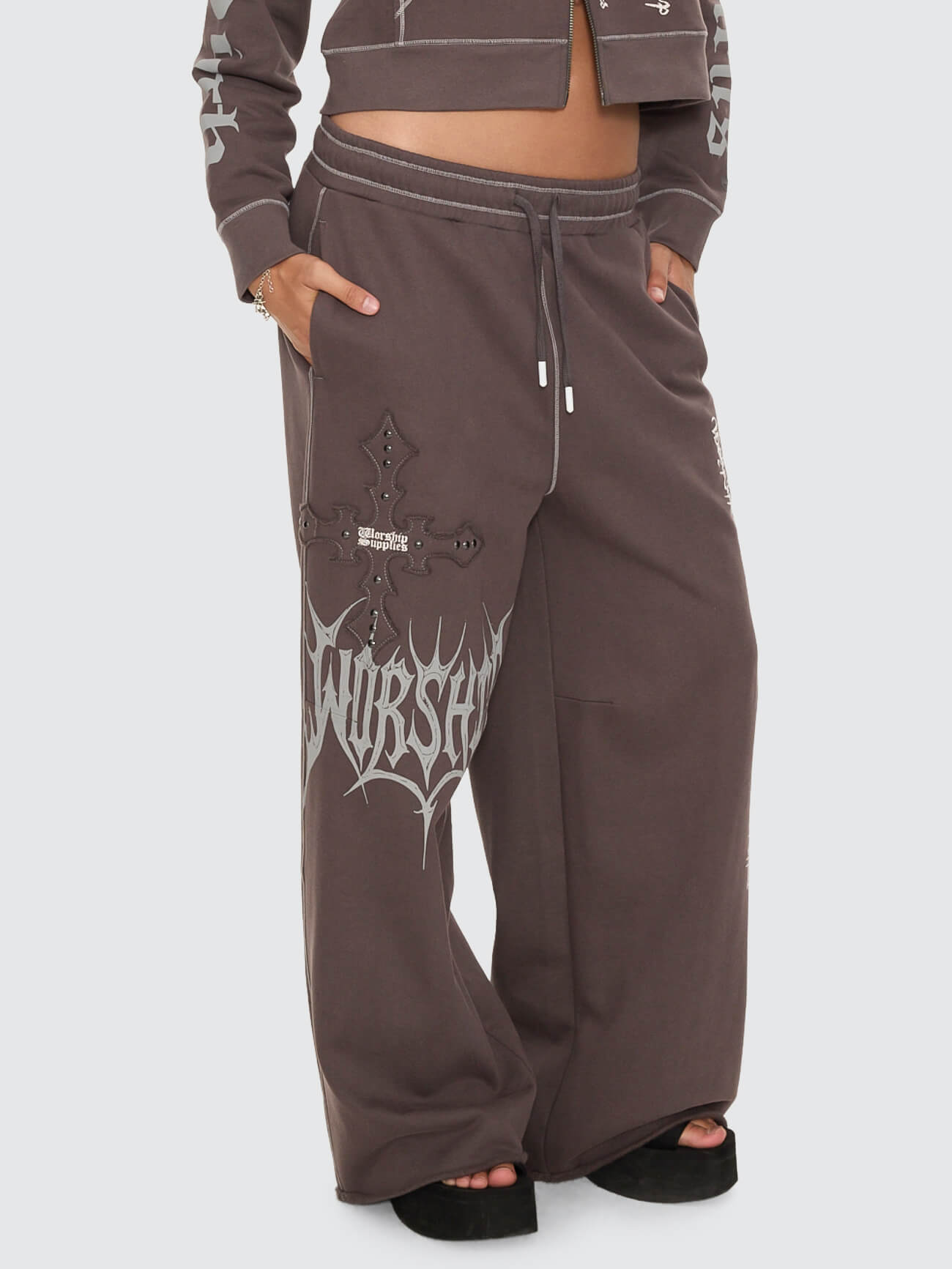 Manic Baggy Joggers - Ember Black 4