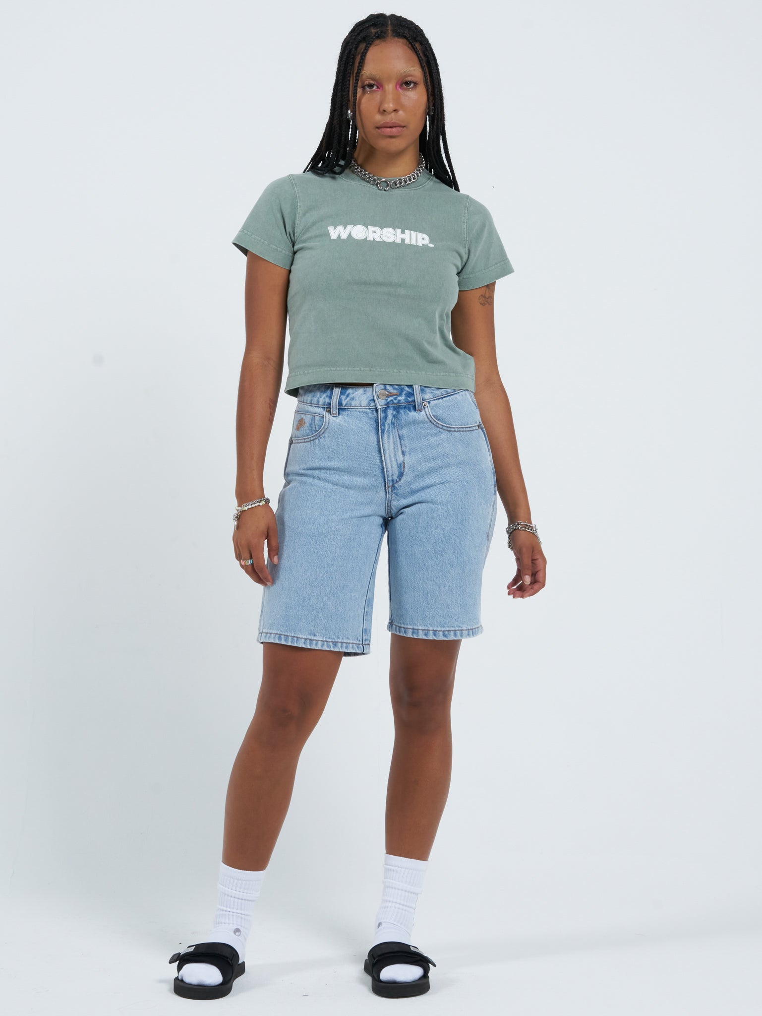Worship Carpenter Short - Worship Worn Blue