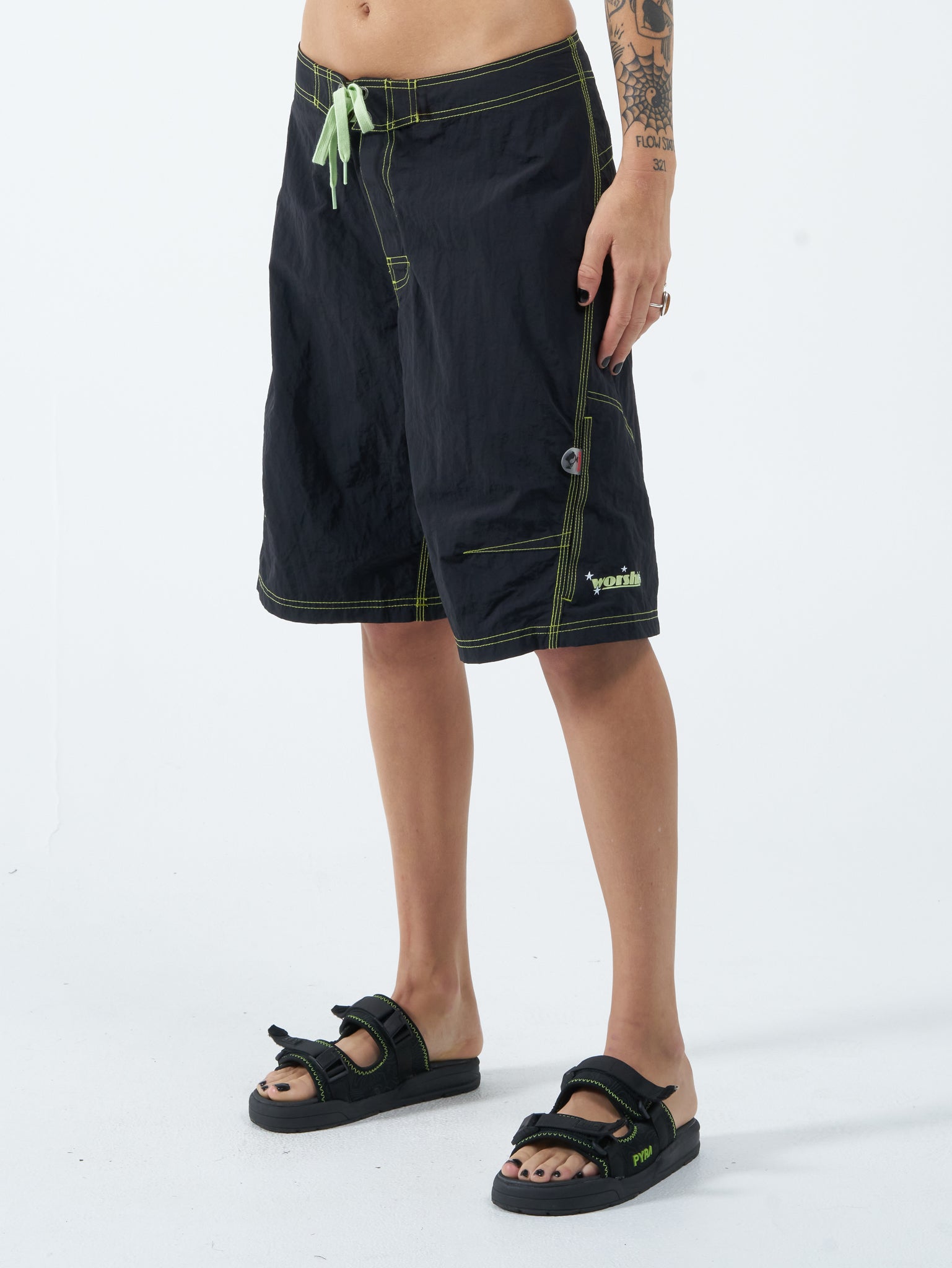 Destroyer Gnar Boardshort - Washed Black