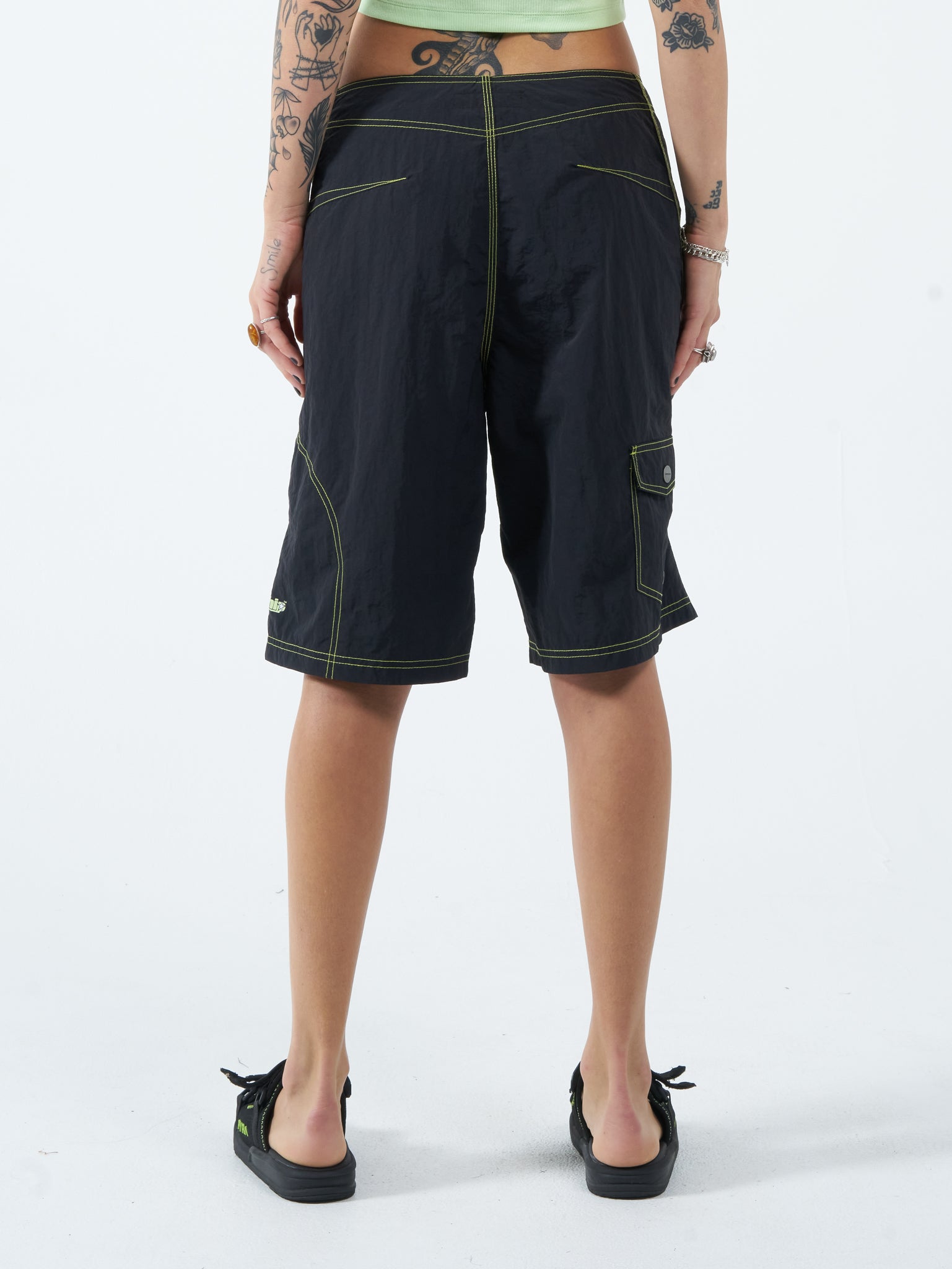 Destroyer Gnar Boardshort - Washed Black