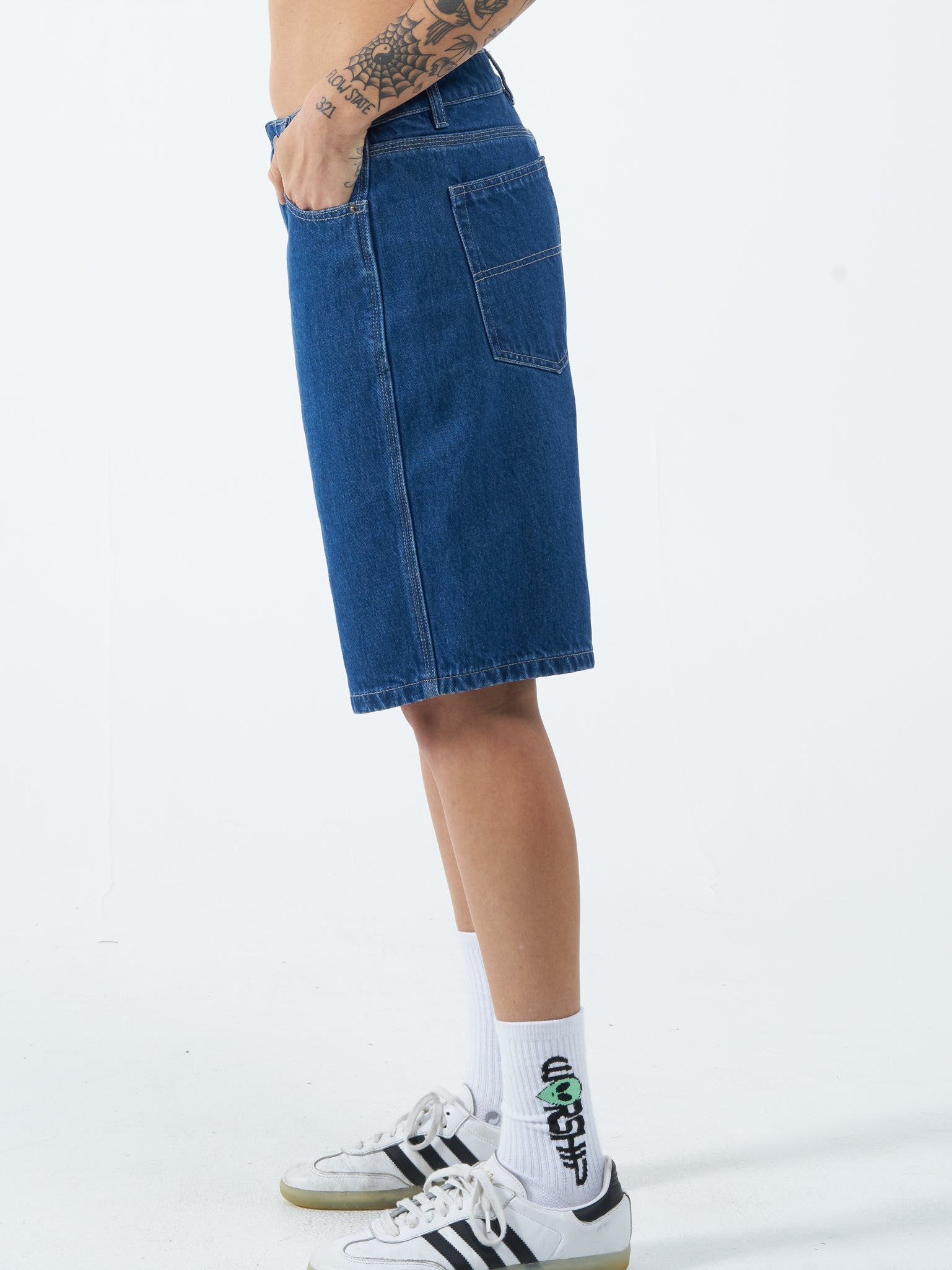 Worship Big Baggy Short - Dark Electric Blue