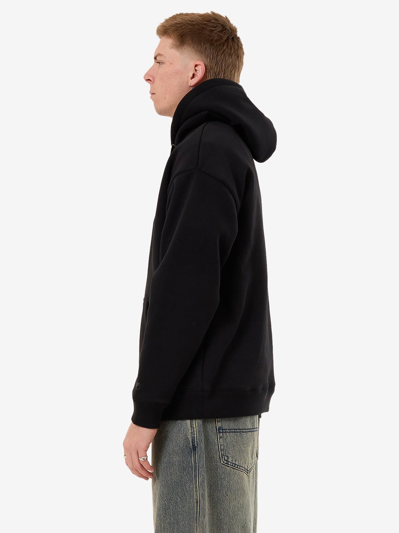 Messenger Pull Over Hood - Black XS