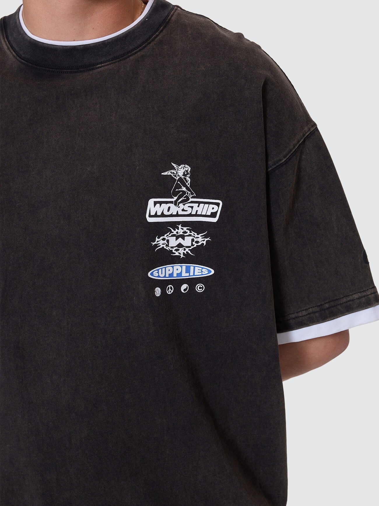 Is This It Box Fit Cropped Layer Tee - Washed Black XS