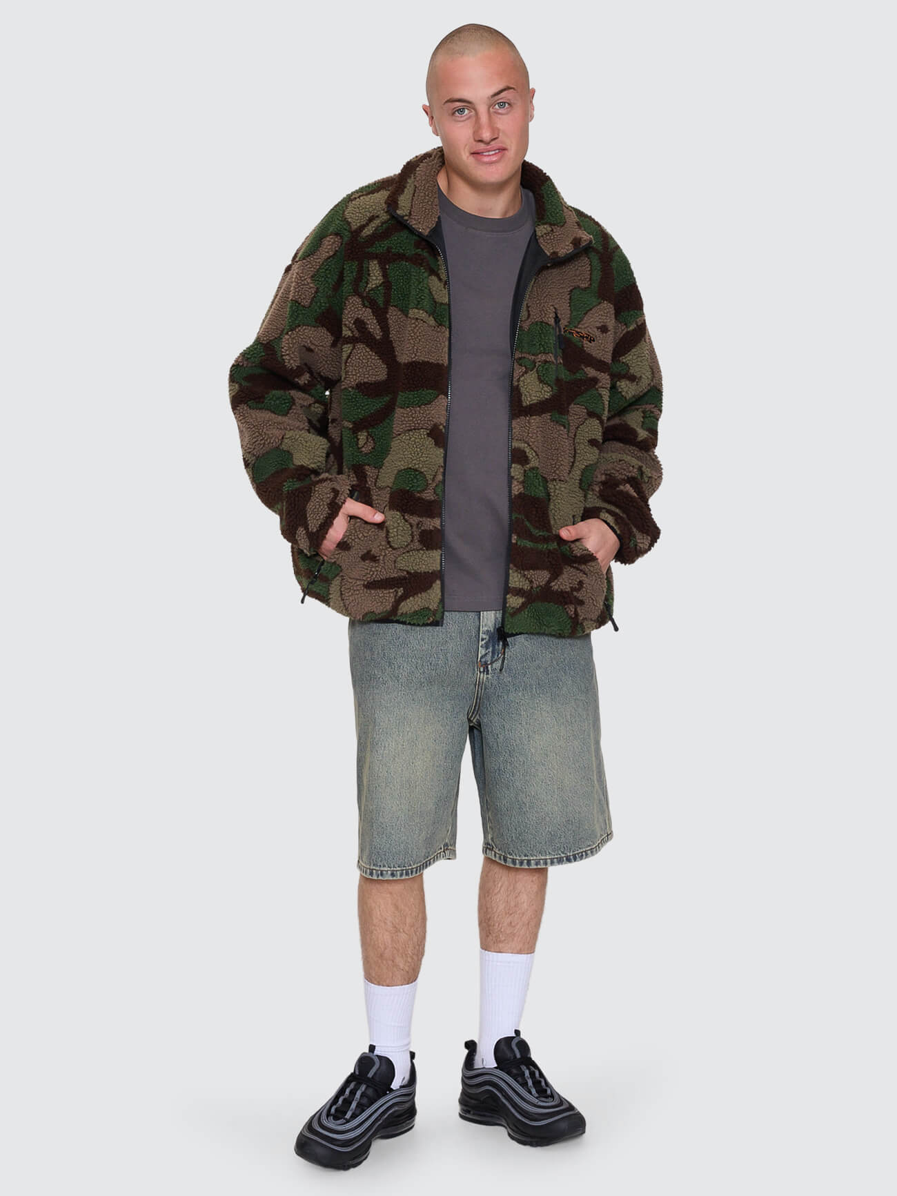 Plain Sight Sherpa Jacket - Camo Green XS