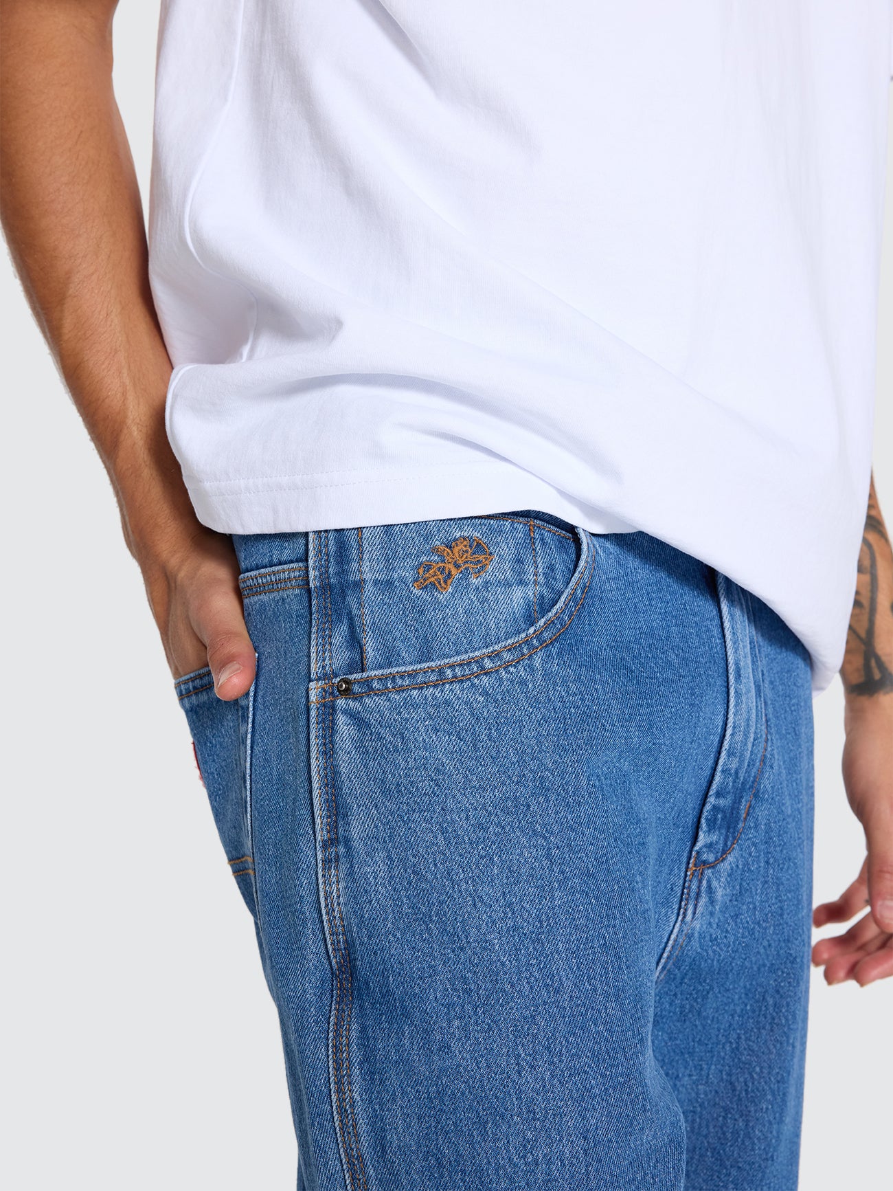 Lounger Jean - Worship Worn Blue 26