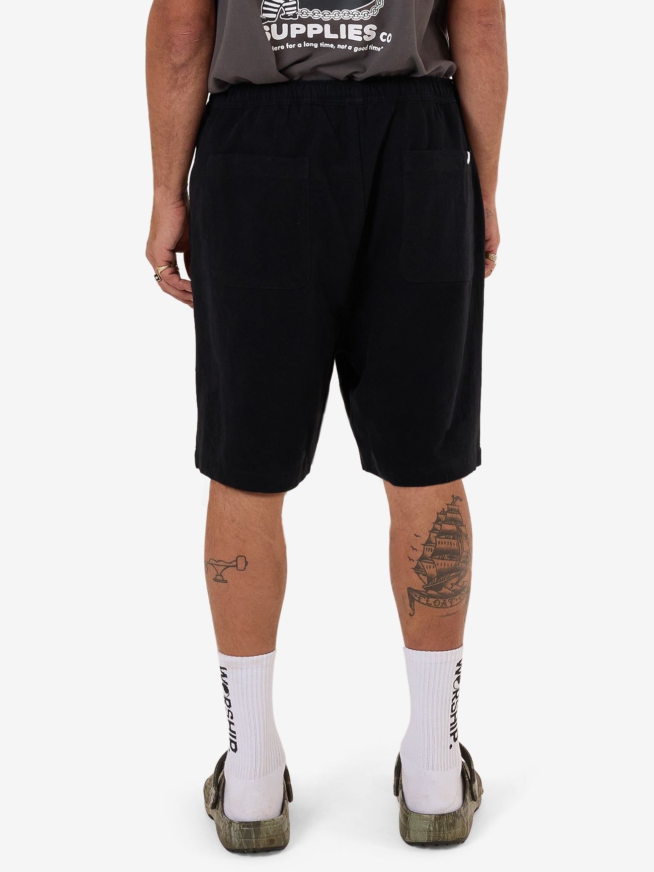 Inherit Baggy Cotton Linen Short - Black