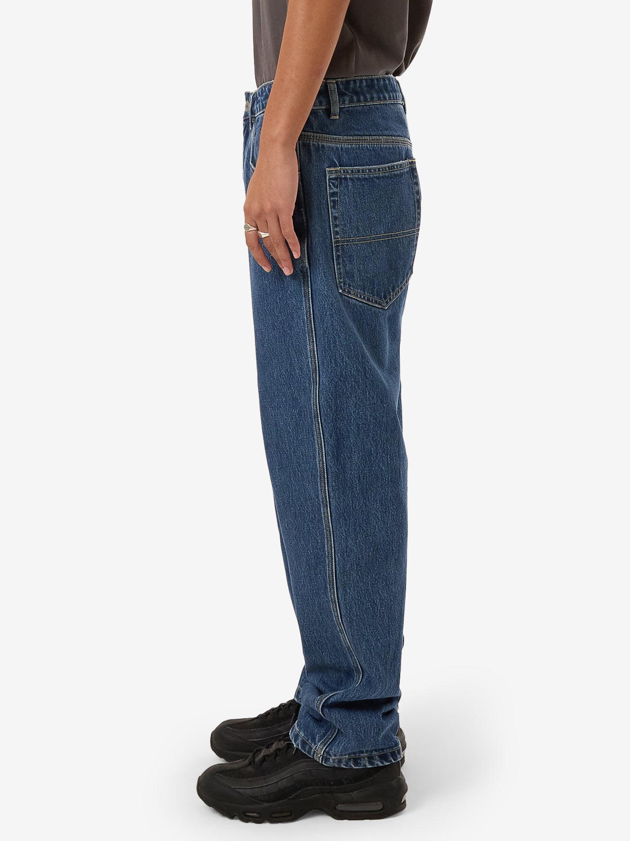 Lounger Jean - Worn Blue Rinse 28