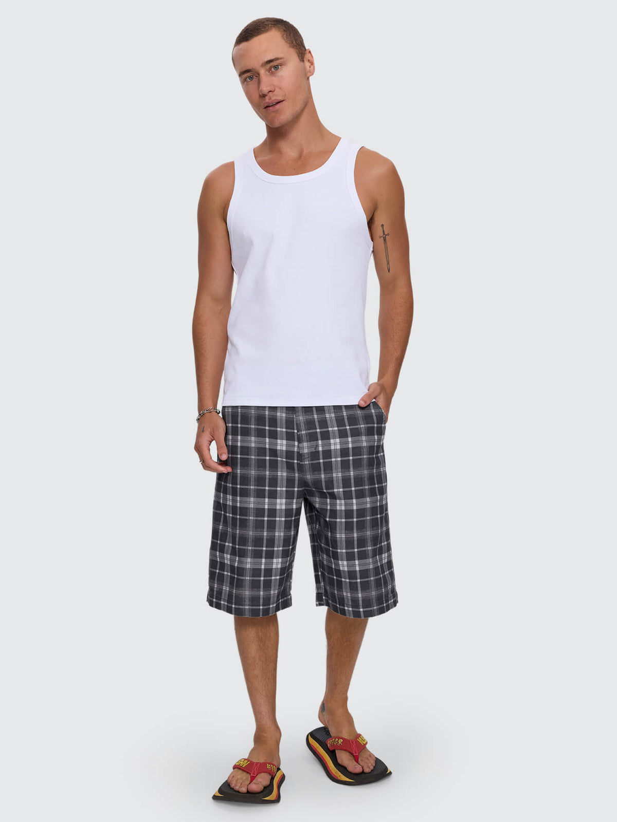 Overdue Fatigue Short - Charcoal Check 26