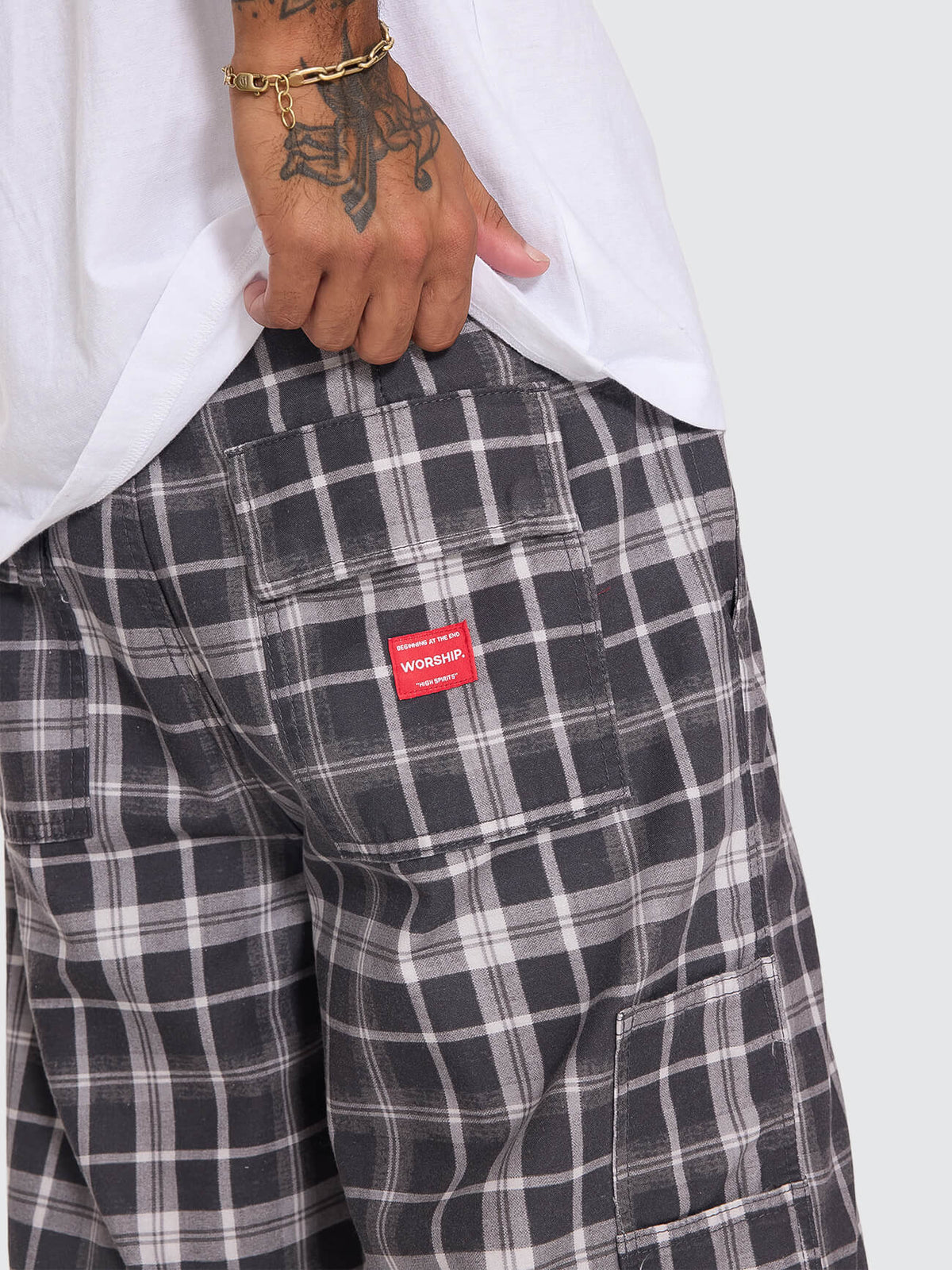 Overdue Fatigue Short - Charcoal Check 26