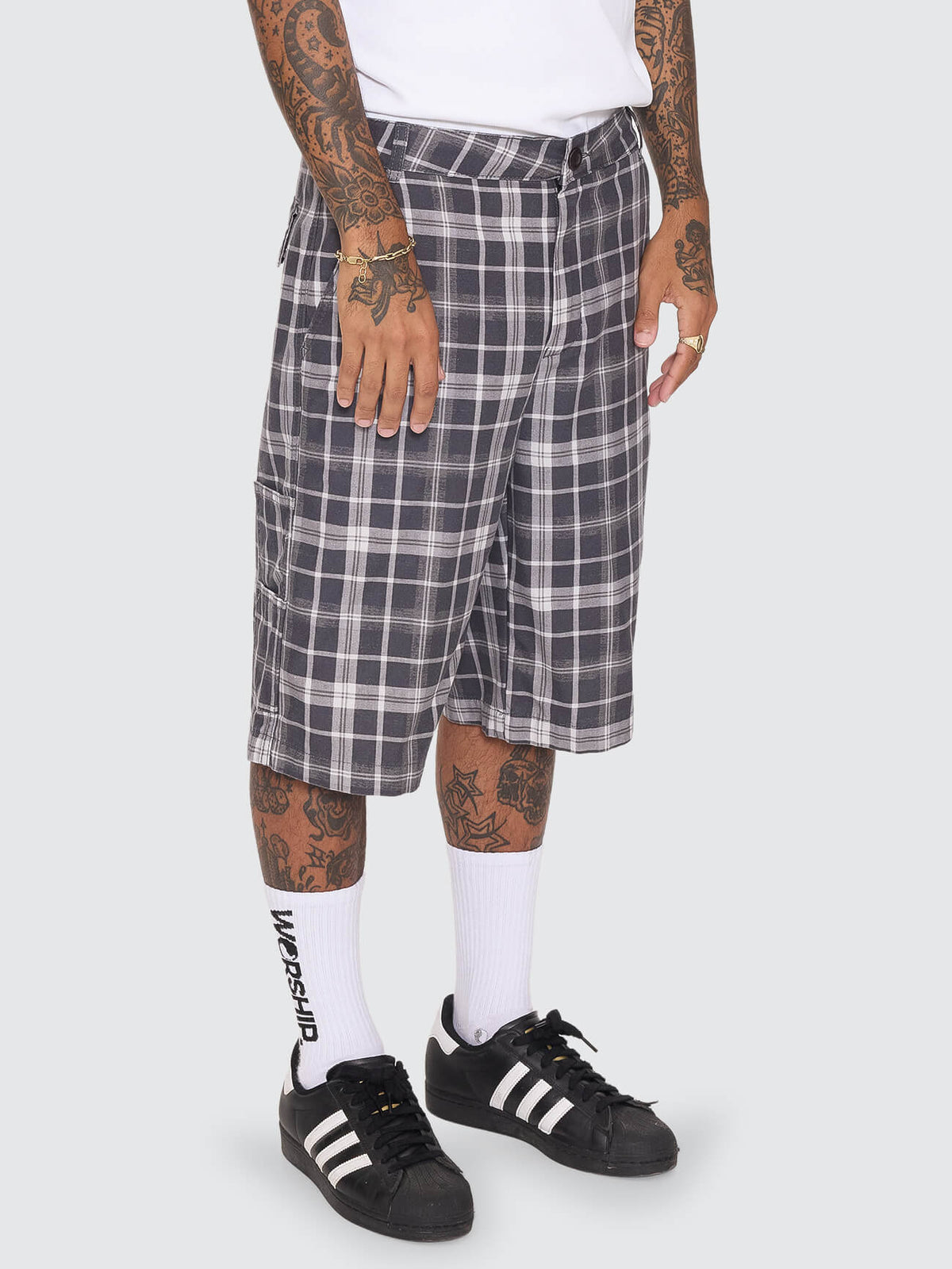 Overdue Fatigue Short - Charcoal Check 26
