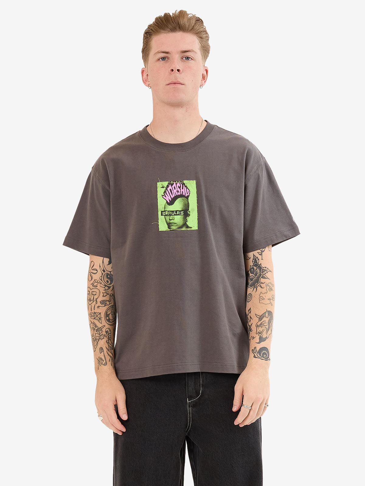 Lil Mo Tee - Worn Black