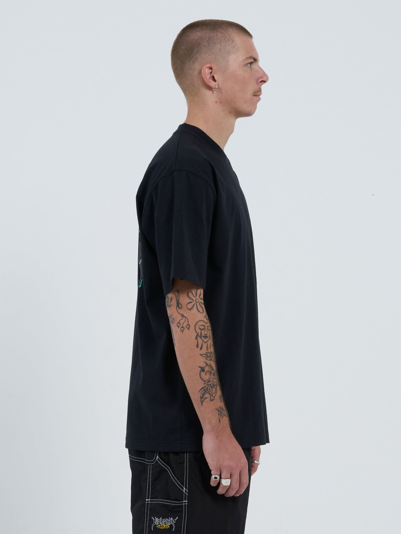 Abyss Tee - Black