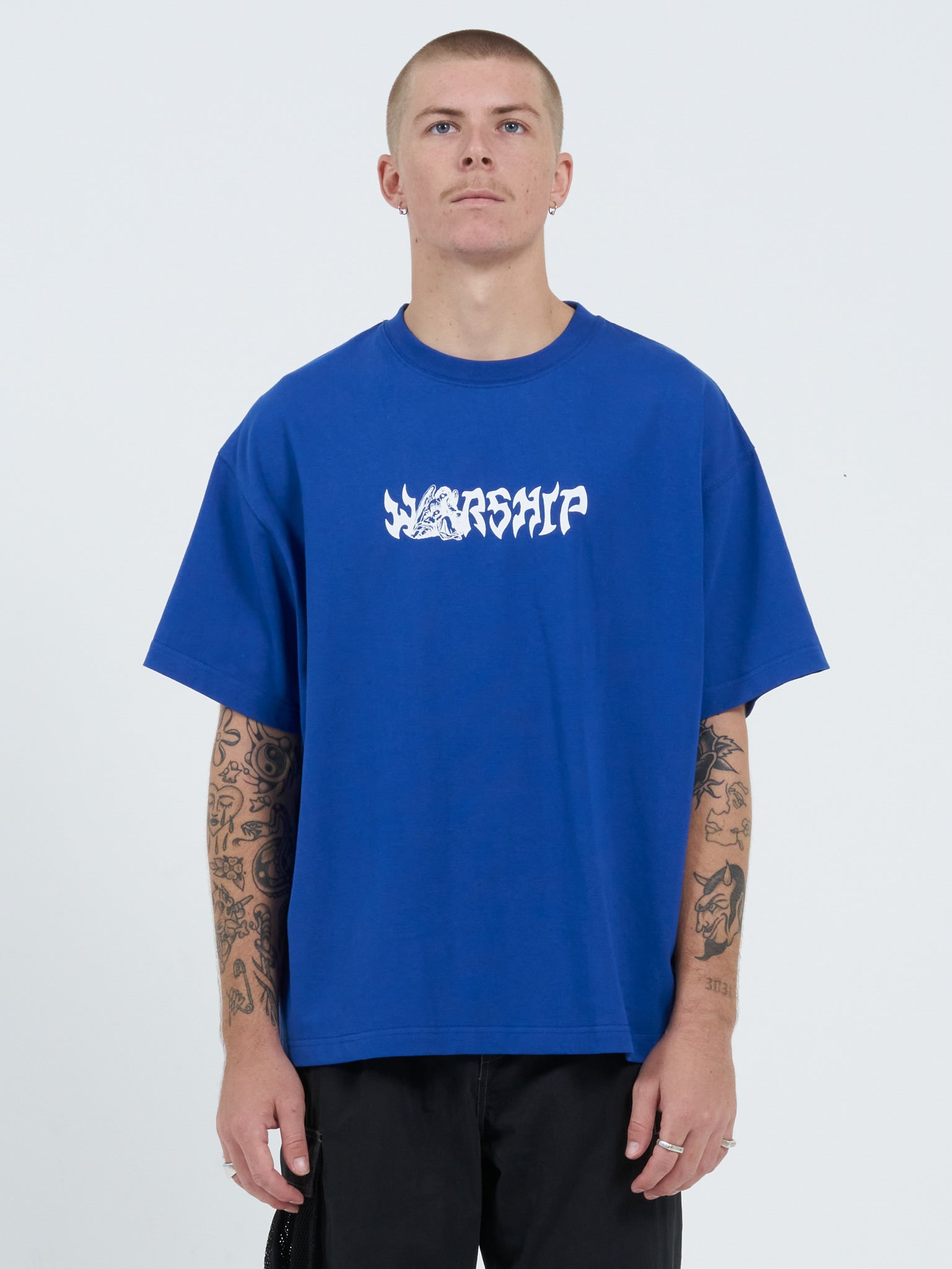 Lean On Me Over Size Tee - Blue