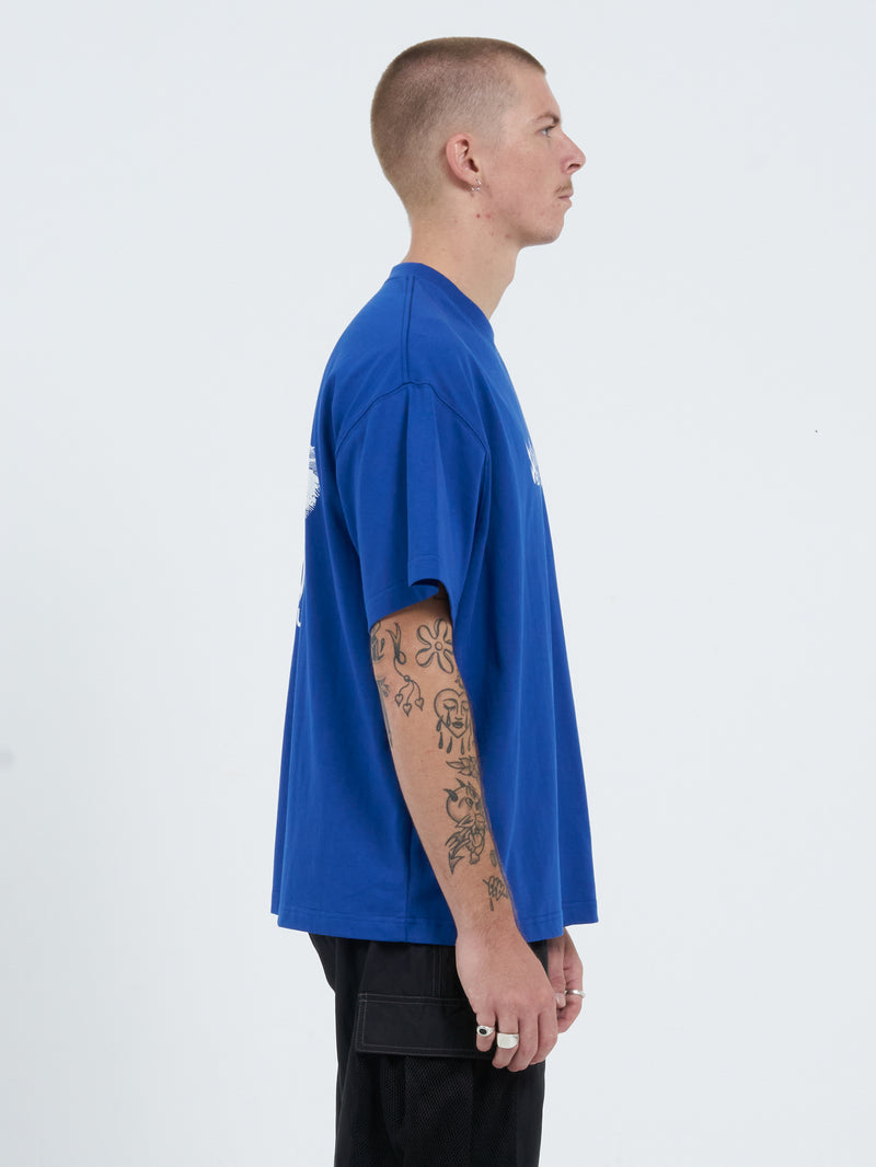 Lean On Me Over Size Tee - Blue