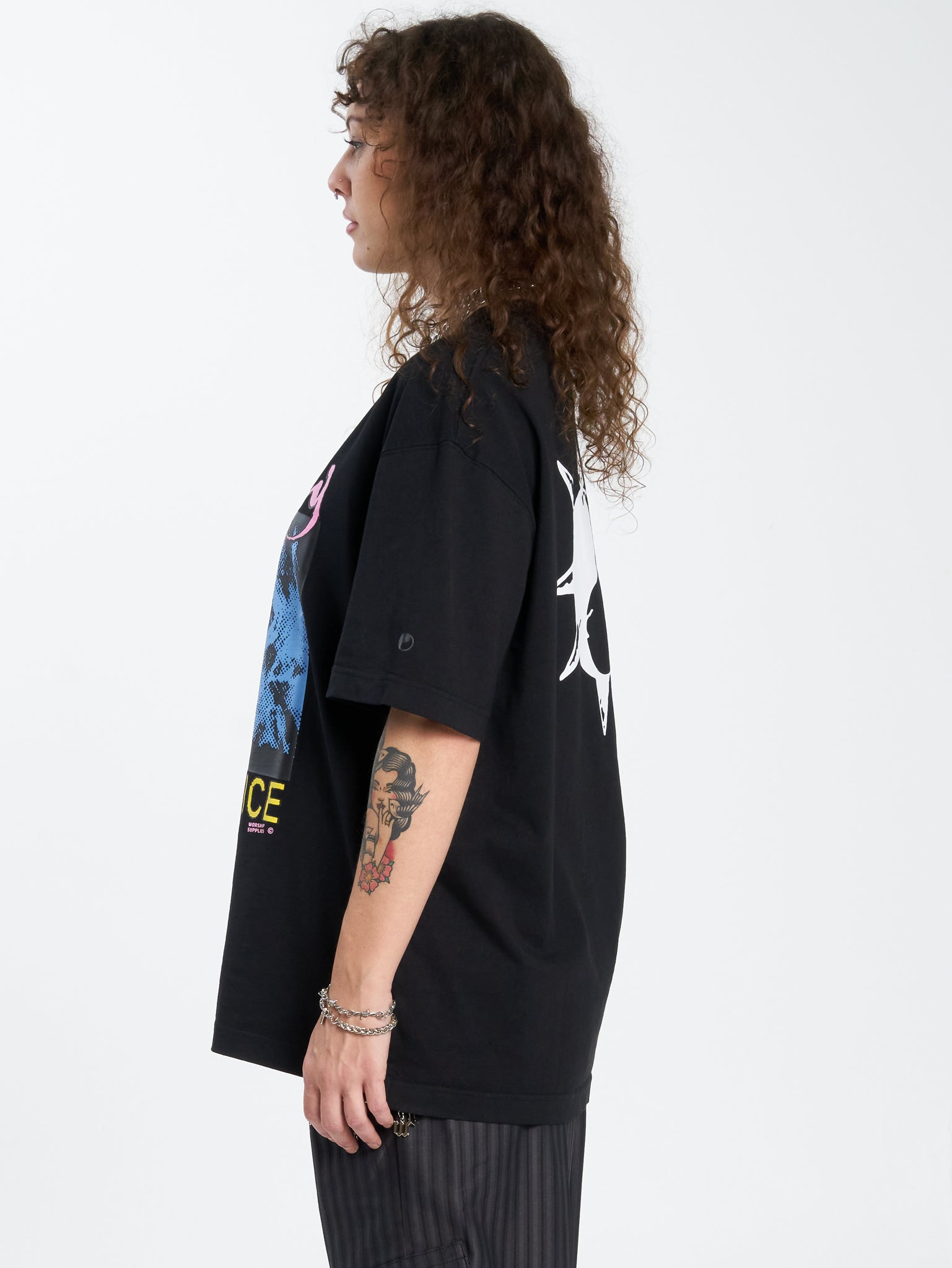 Destino Oversized Tee - Black