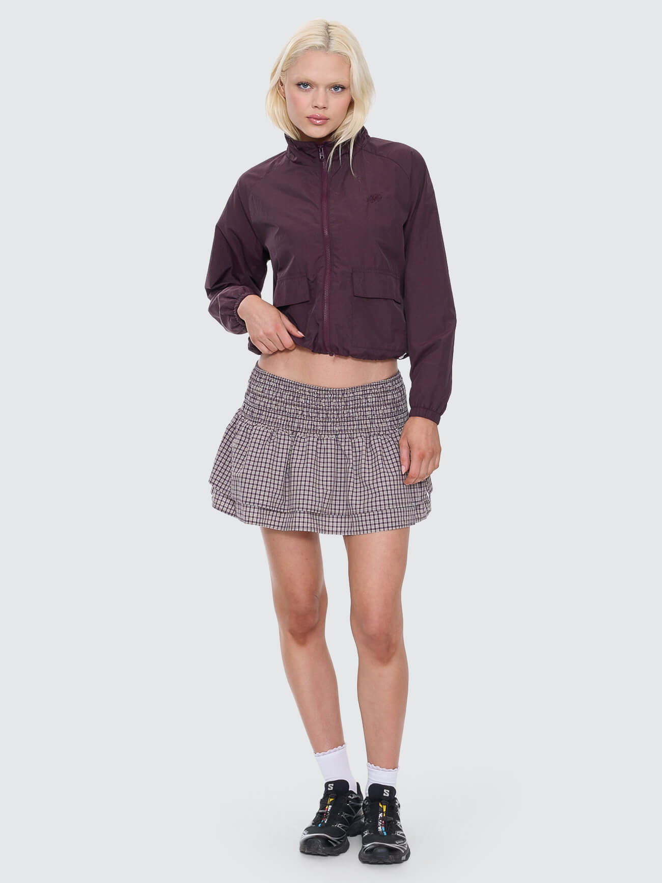 Cheek Parachute Jacket - Blackberry 4