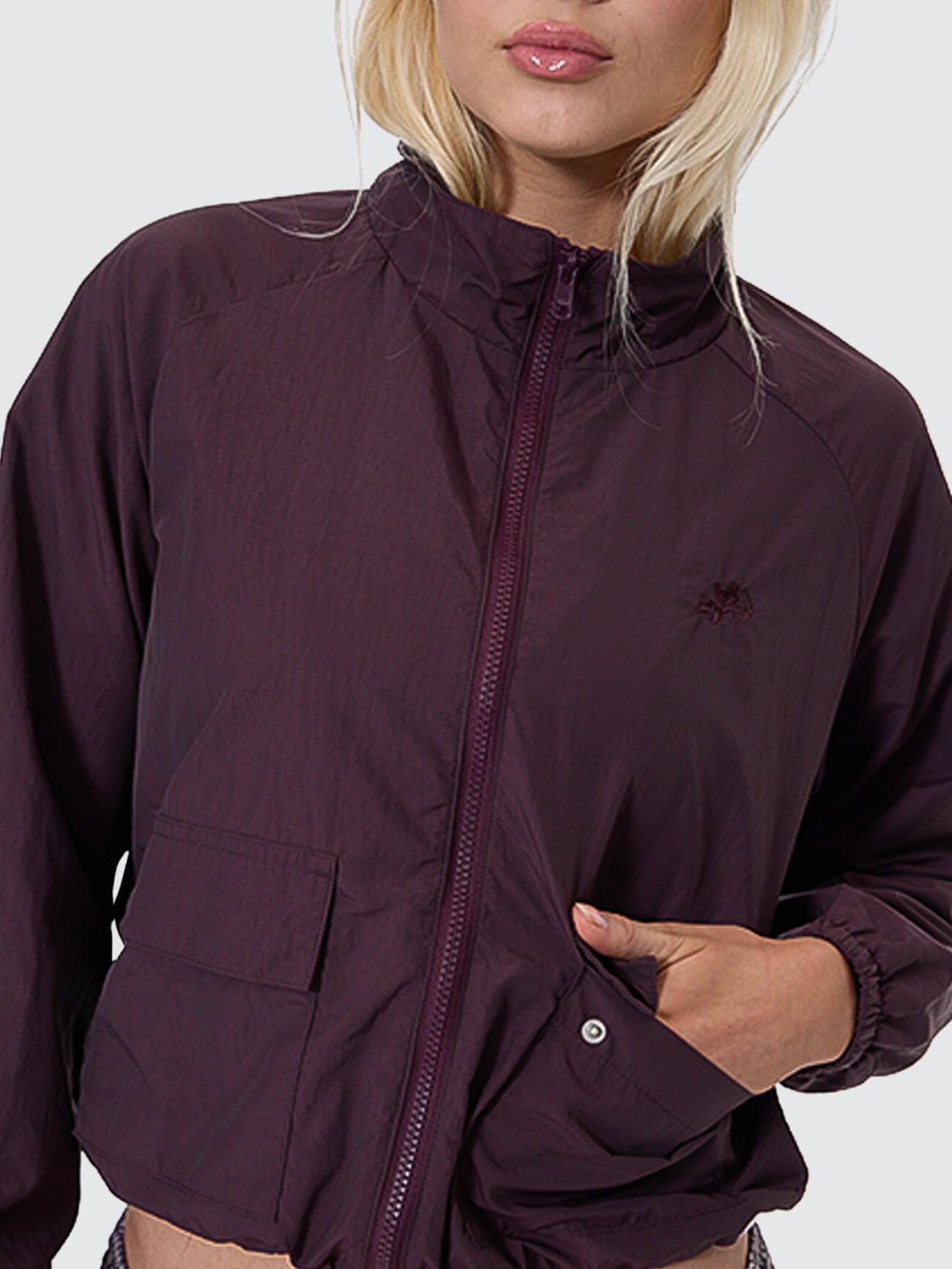 Cheek Parachute Jacket - Blackberry 4