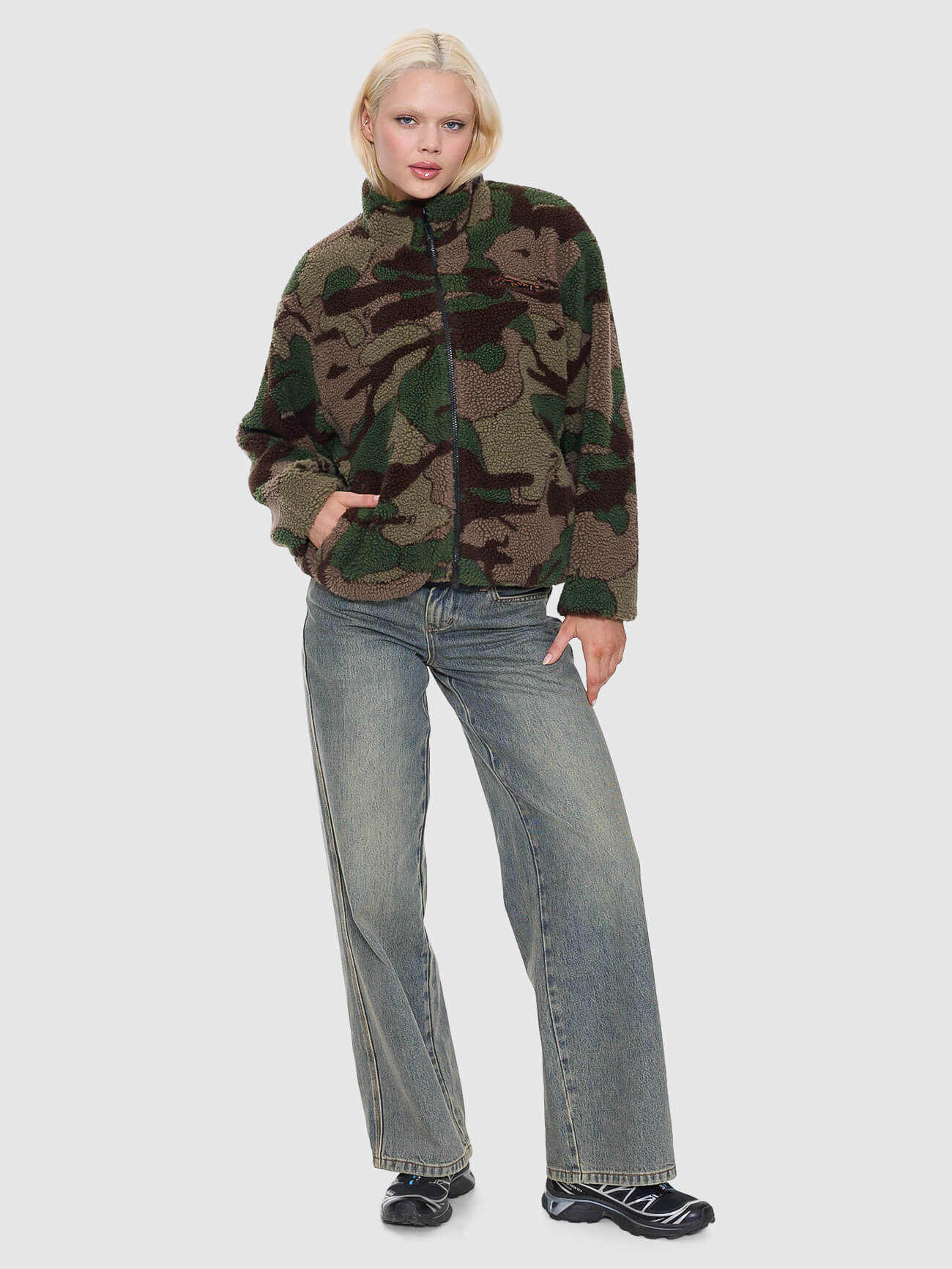 Plain Sight Zip Through Sherpa Fleece - Camo Green 4
