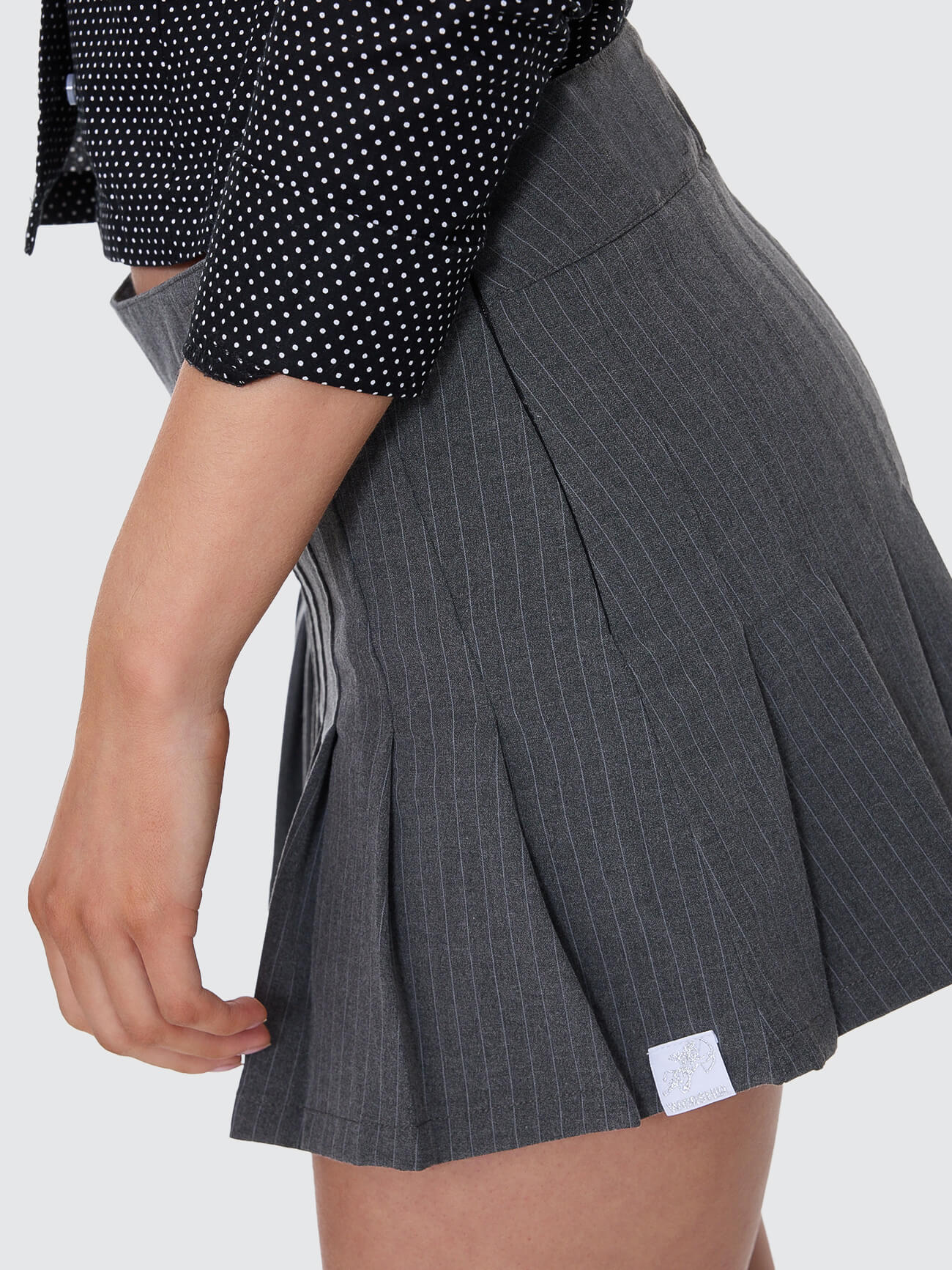 Delegate Pleat Mini Skort - Charcoal Pinstripe 4