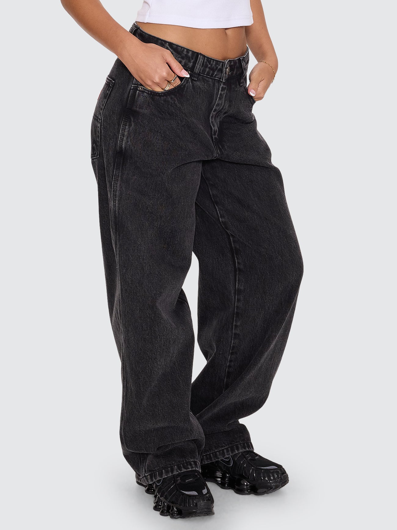 Sloucher Jean - Black Rinse