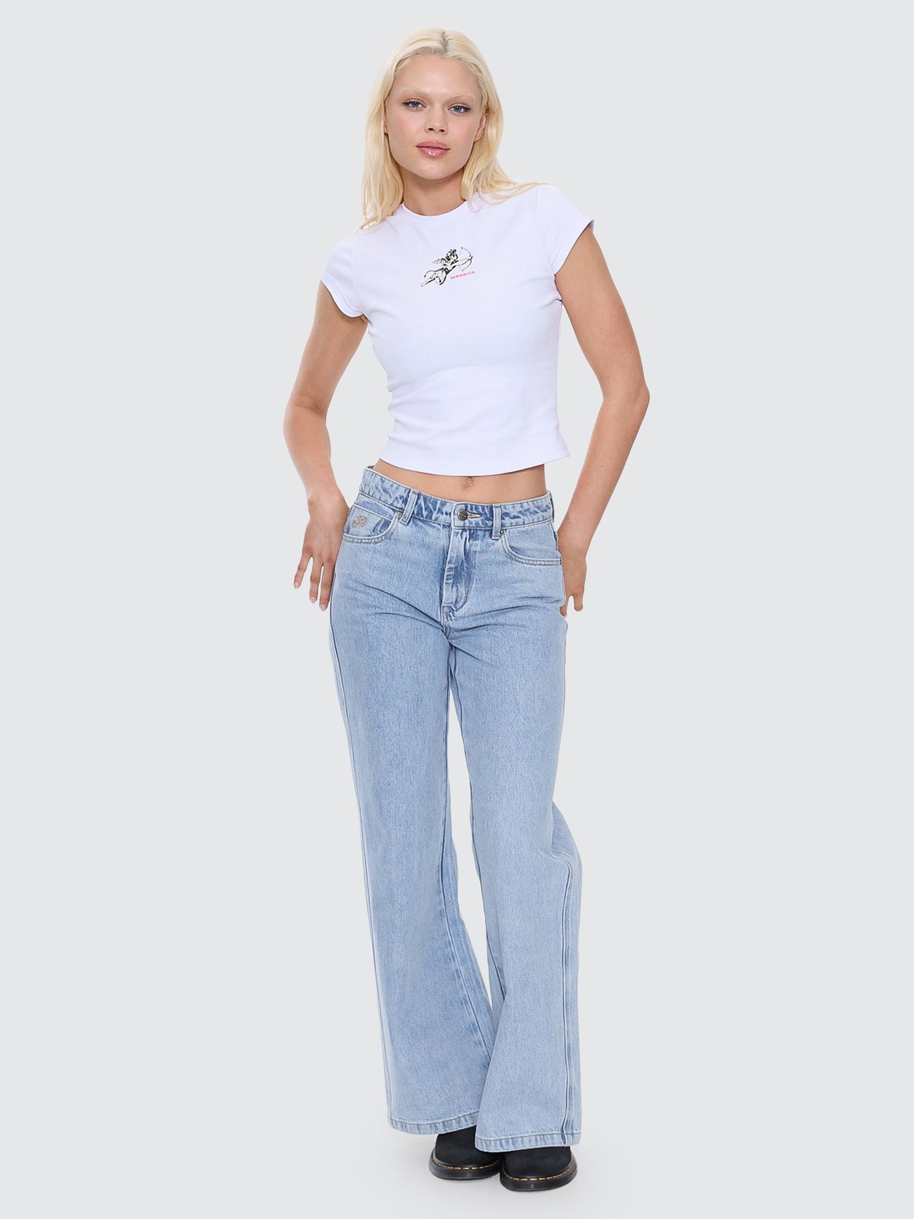 Sweeper Wide Leg Jean - Worship Worn Blue 4