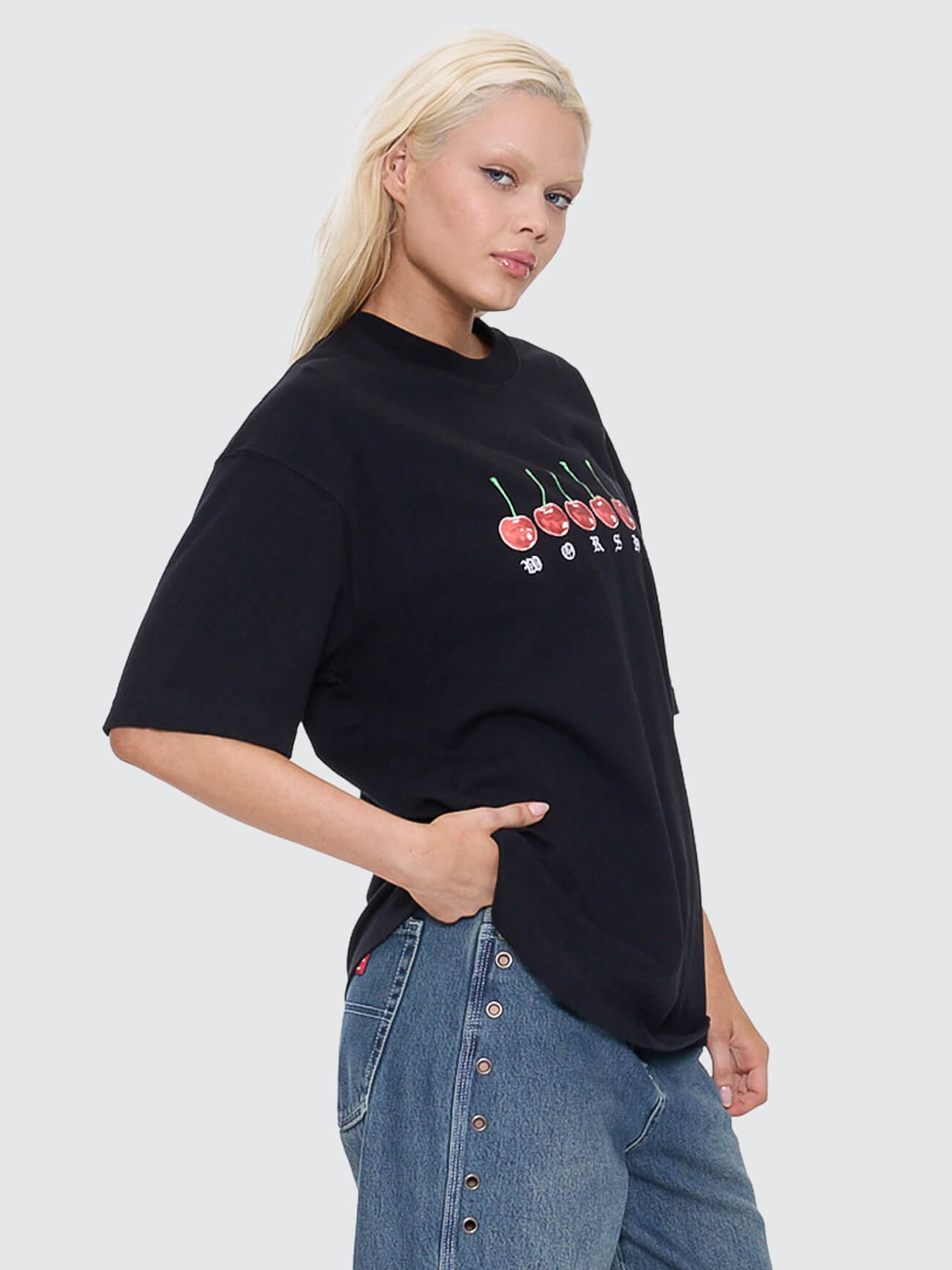 Cherio Oversized Tee - Black