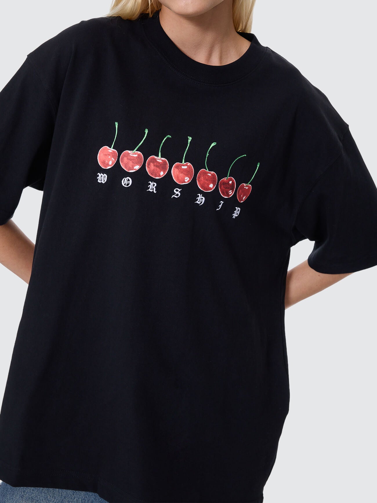 Cherio Oversized Tee - Black