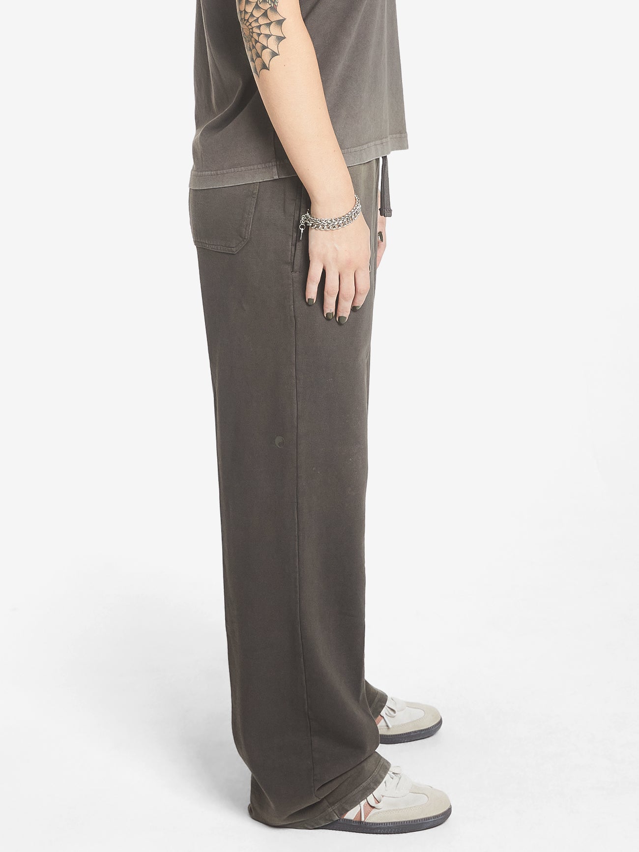 Core Trackpant - Major Brown 4